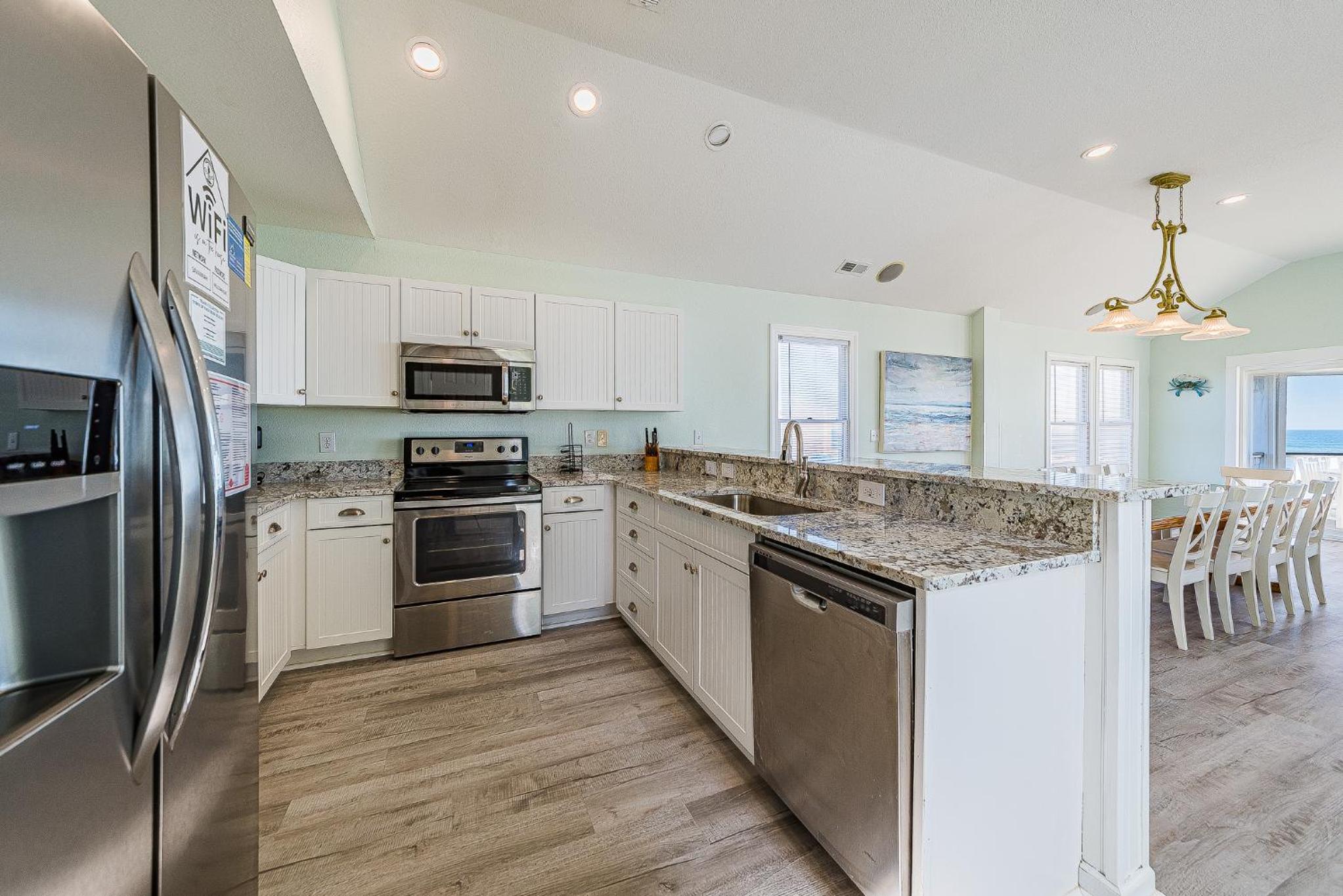 Savannah - Nags Head MP 16, Oceanfront, Direct Beach Access, Pool, Hot Tub, Pool Table