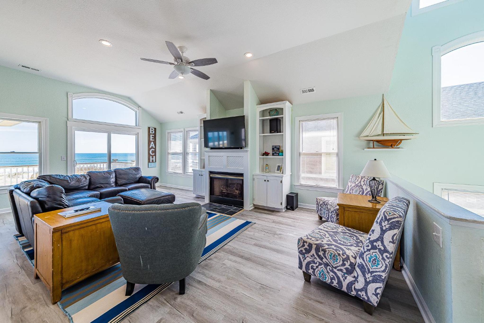 Savannah - Nags Head MP 16, Oceanfront, Direct Beach Access, Pool, Hot Tub, Pool Table