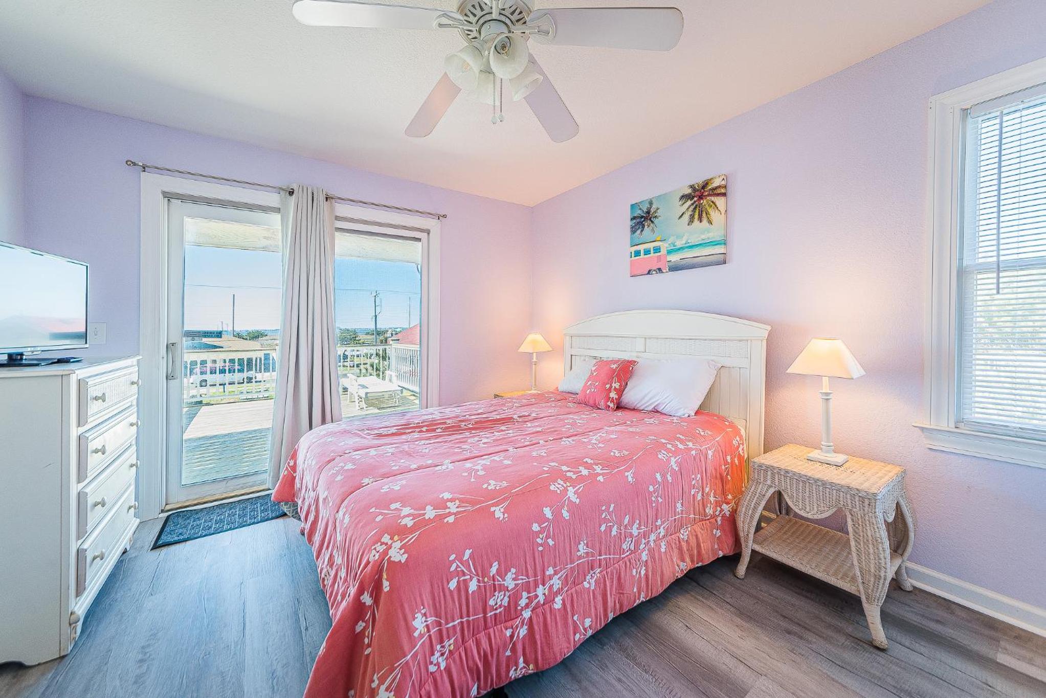 Savannah - Nags Head MP 16, Oceanfront, Direct Beach Access, Pool, Hot Tub, Pool Table