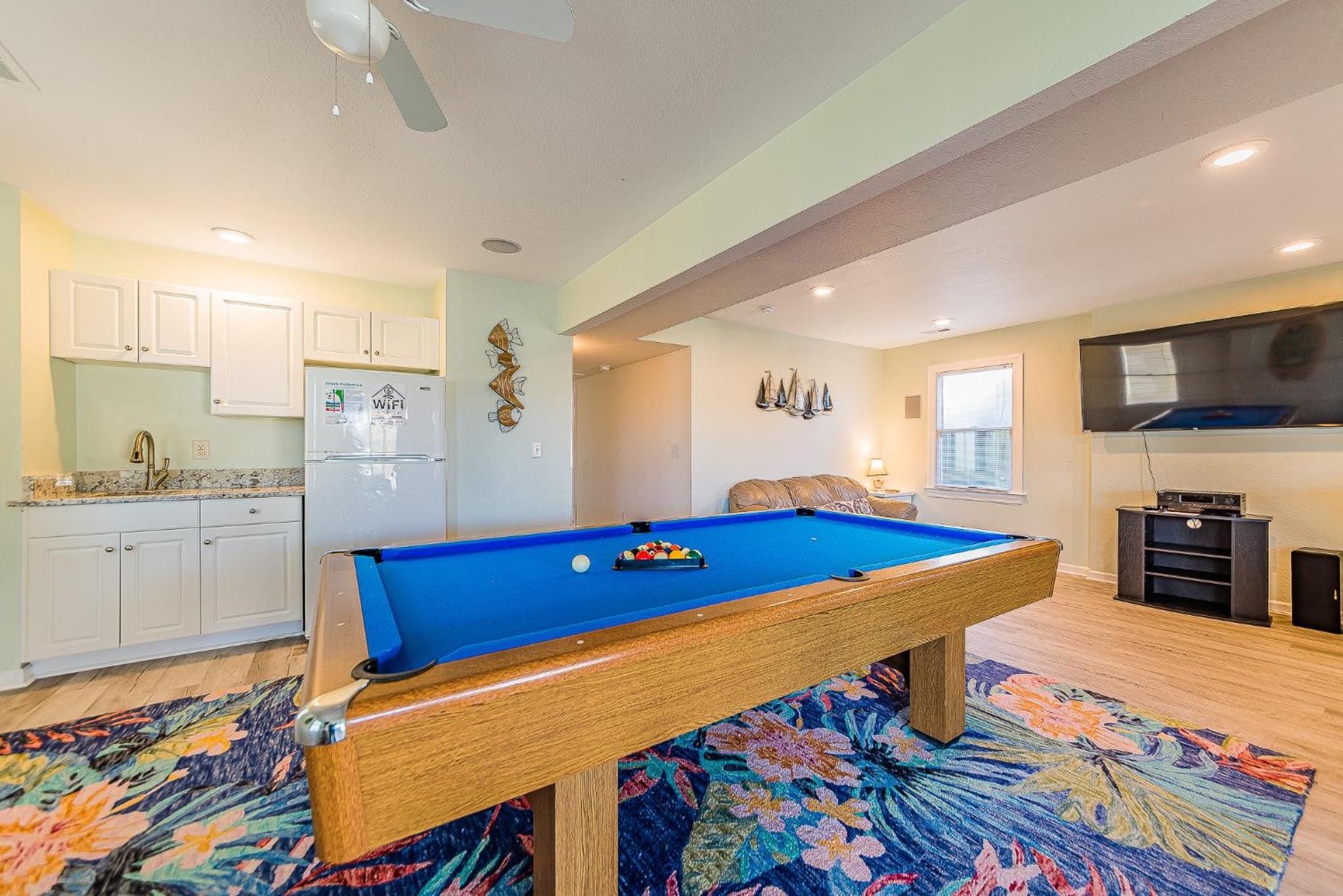 Savannah - Nags Head MP 16, Oceanfront, Direct Beach Access, Pool, Hot Tub, Pool Table