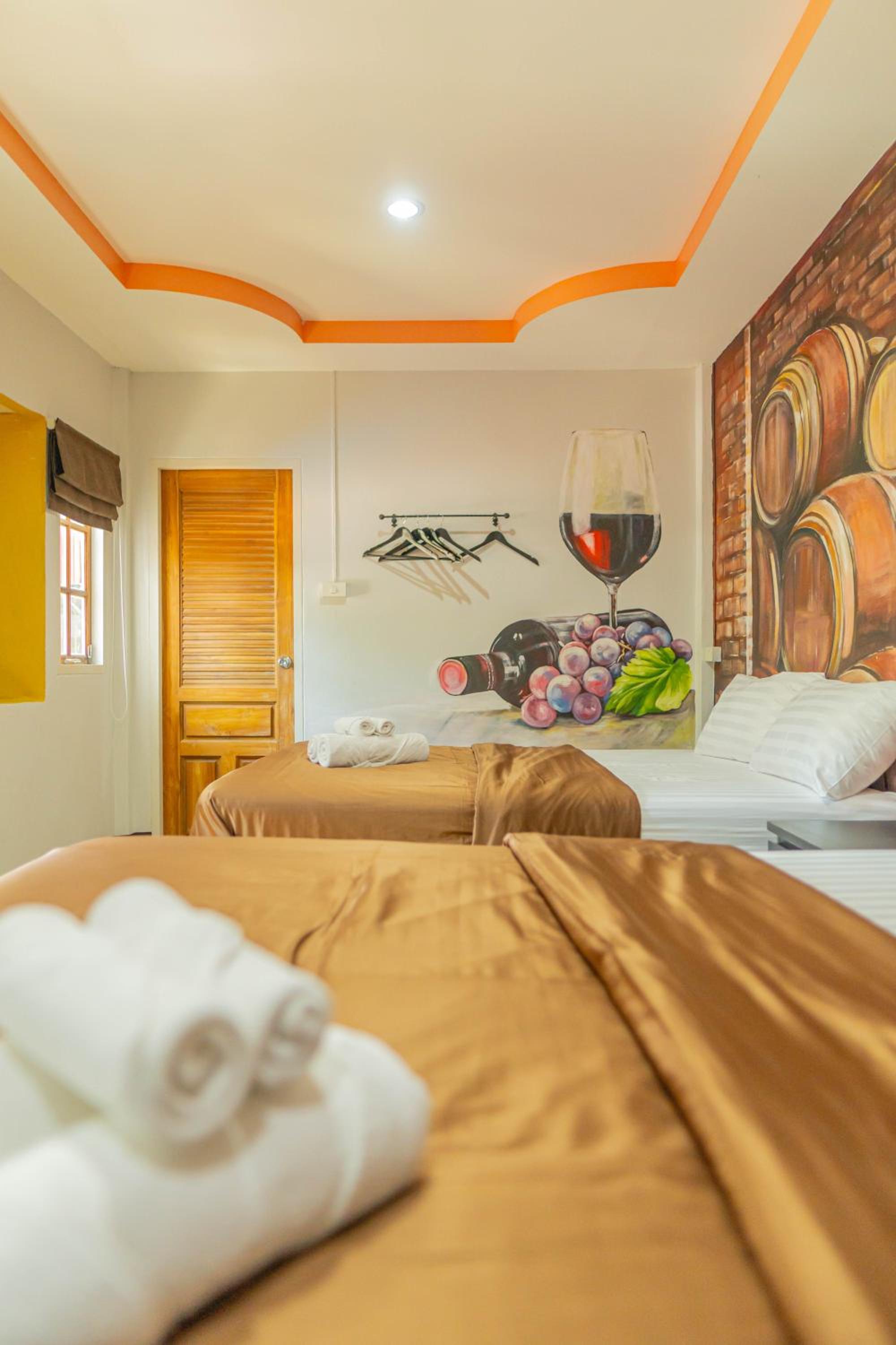 Apinya Resort Bangsarey