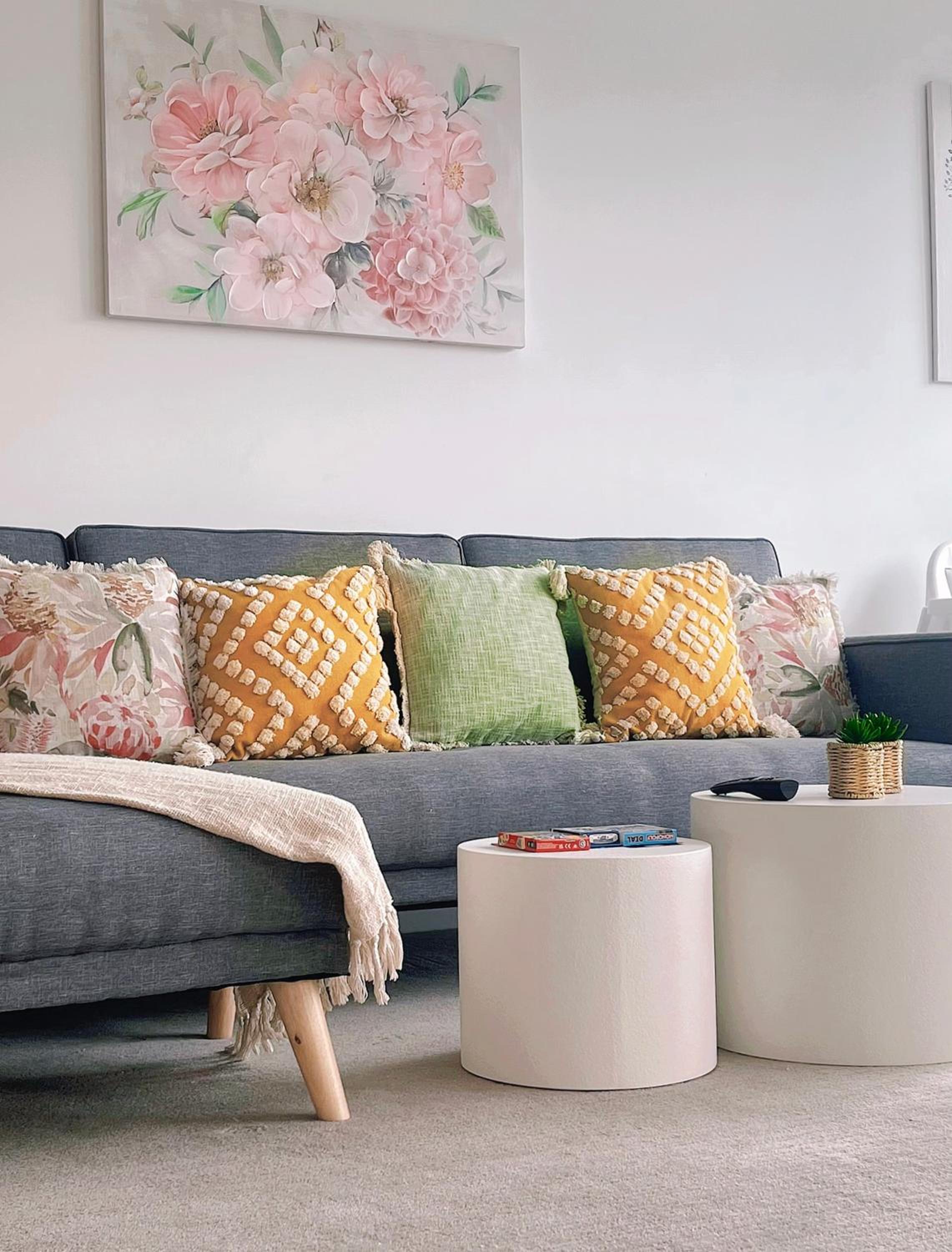 Prima Tower Apartment Face to Crown by GoodLive