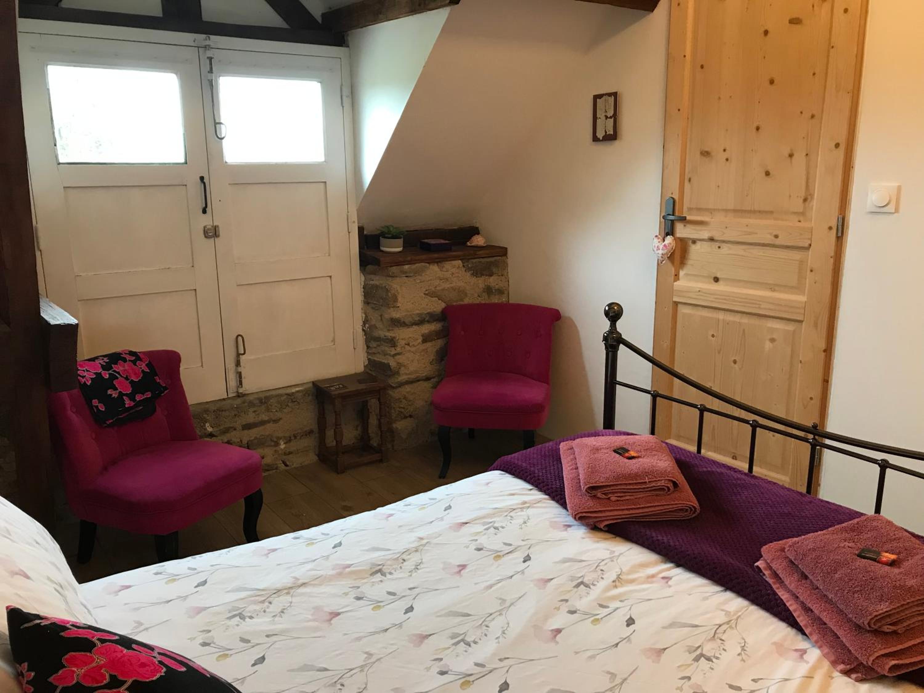 Ferme de Noyes view 3