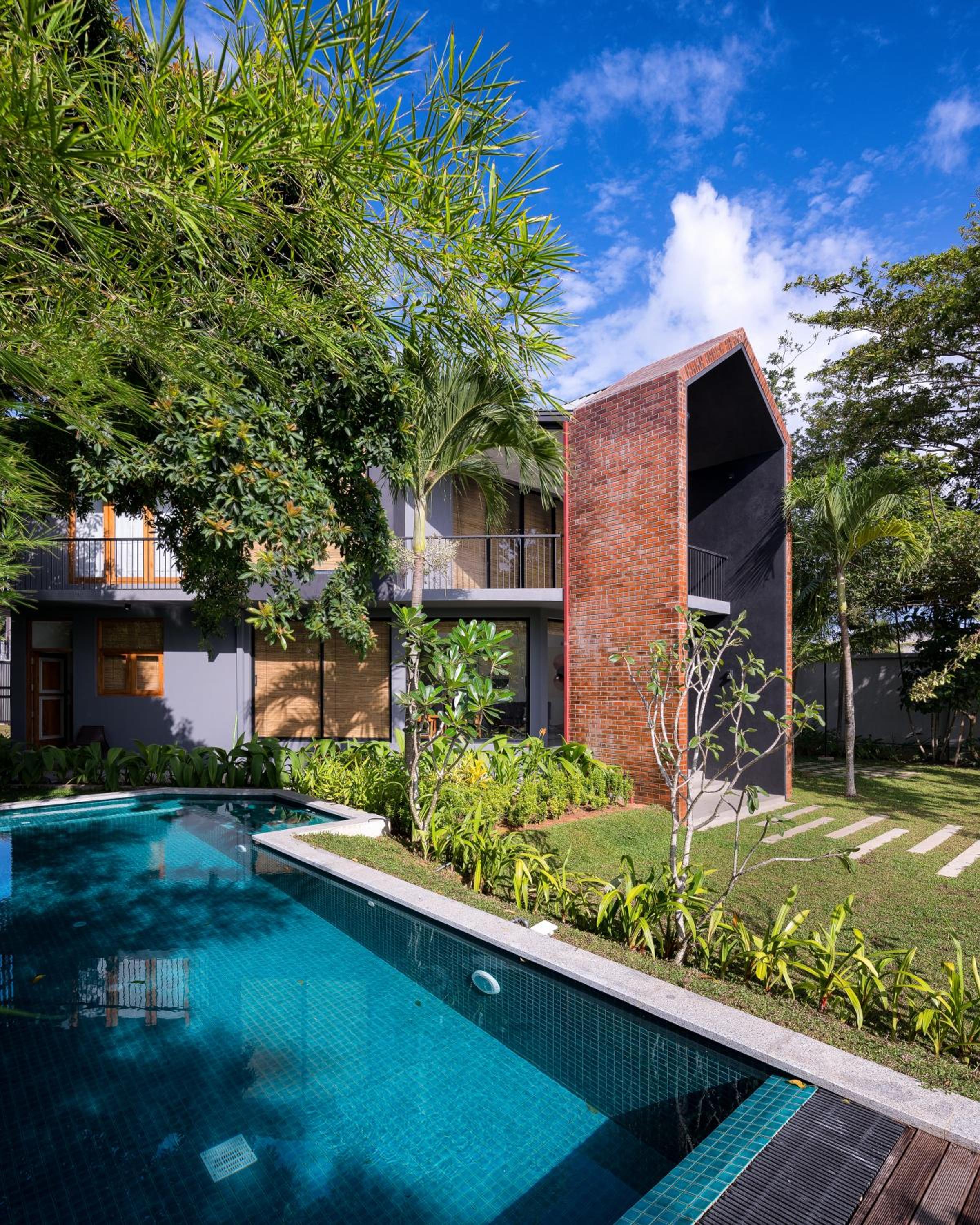 LAKE VILLA by CARLSEN view 4