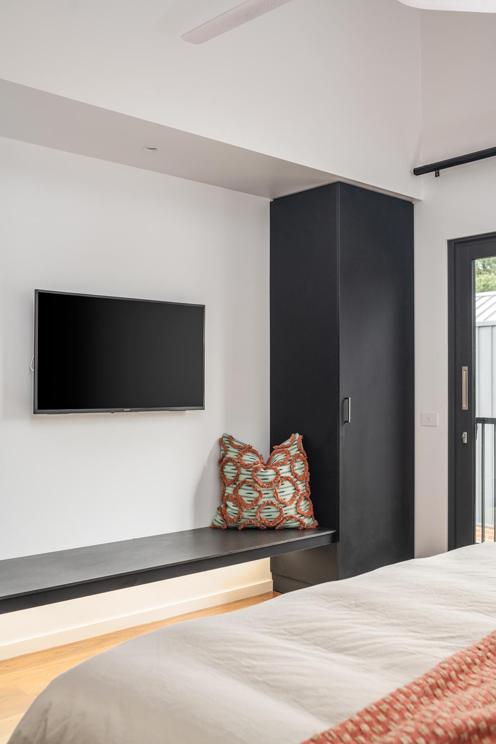 Olsen Penthouse - Art House Townhouses