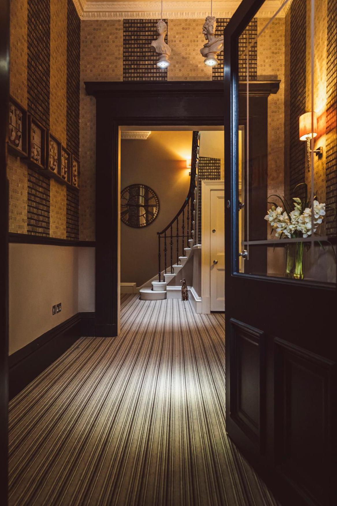 The Rutland Hotel & Apartments