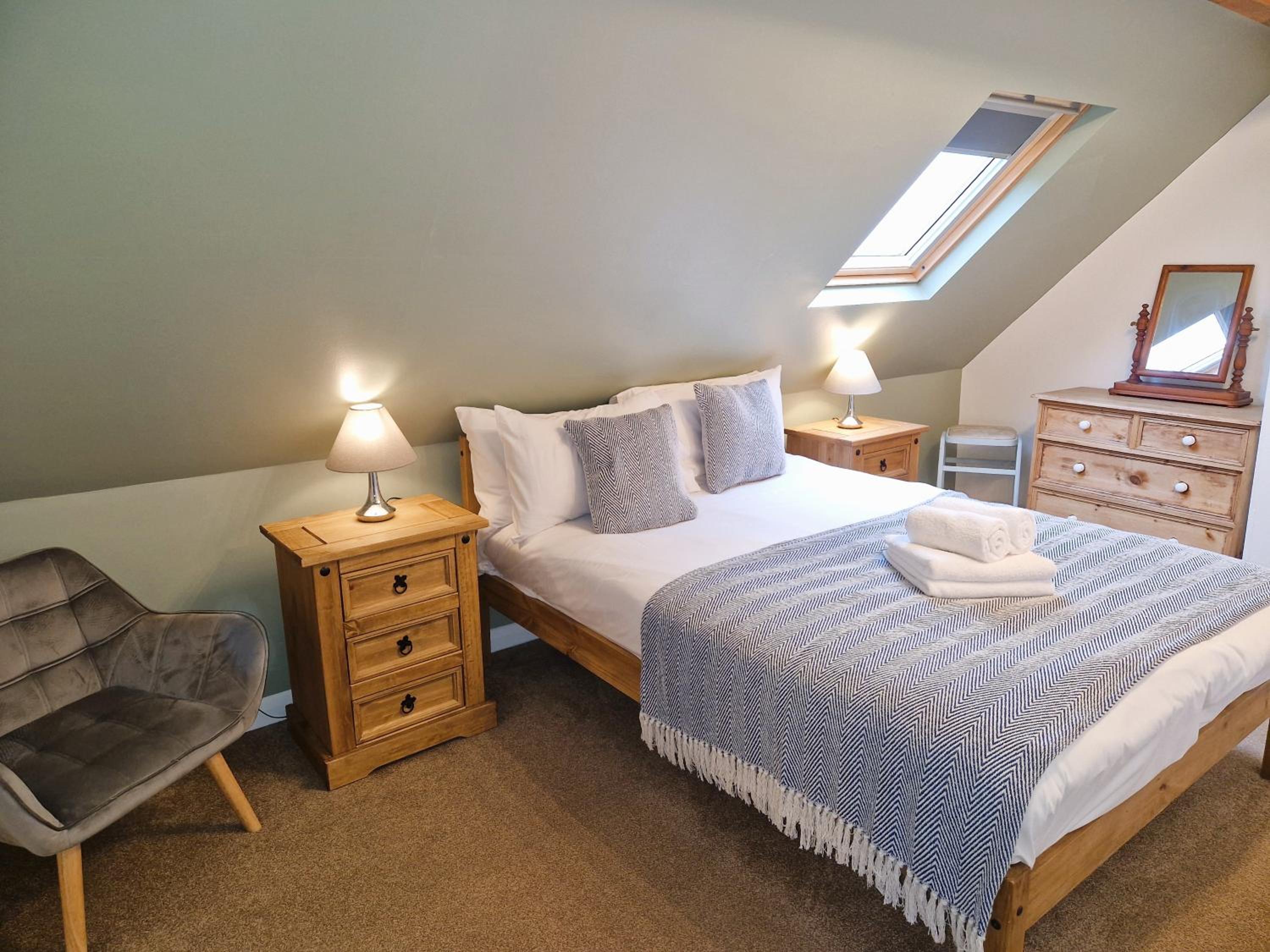 Twitchill Farm Cottages, Indoor Heated Pool, Peak District view 5