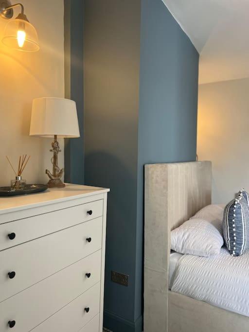 The Boathouse - Hottub - Sleeps 6, photo 7