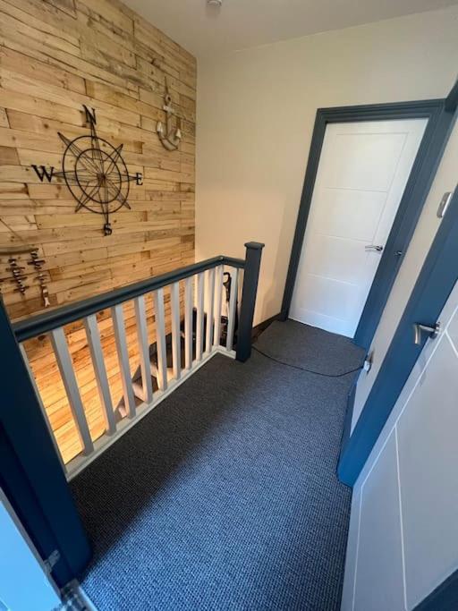 The Boathouse - Hottub - Sleeps 6, photo 26