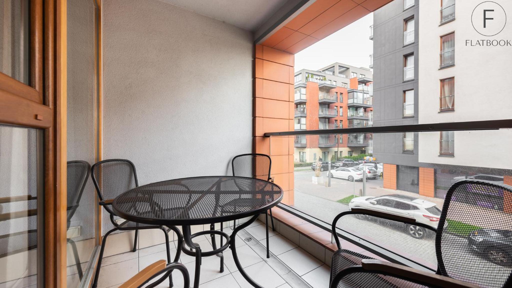 Flatbook - City Center SPA Apartments Motlawa