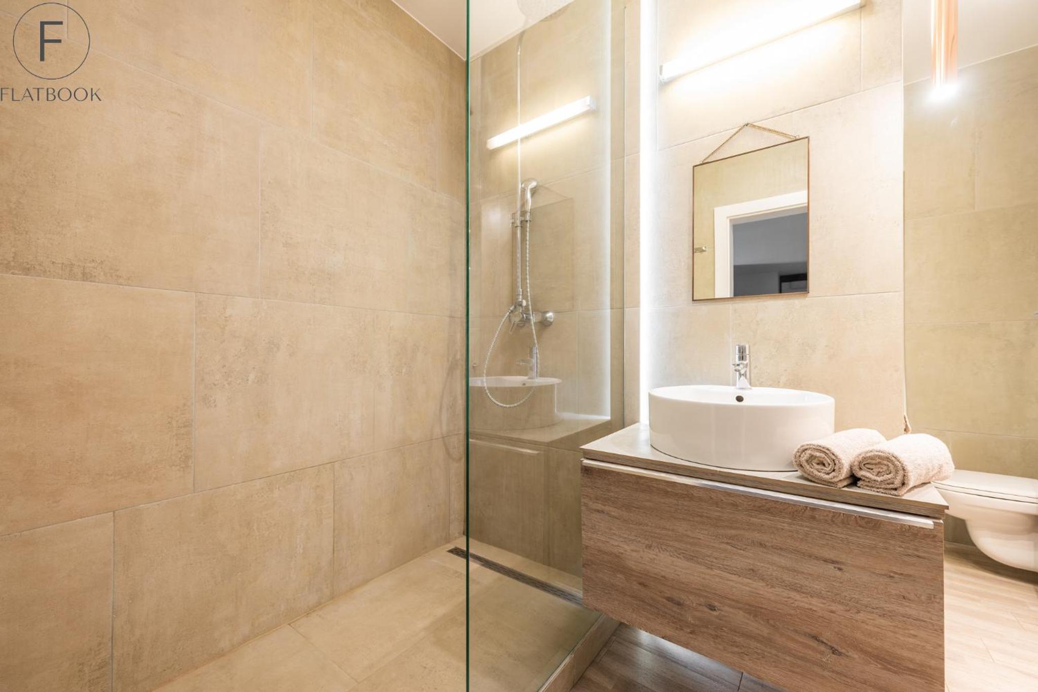 Flatbook - City Center SPA Apartments Motlawa
