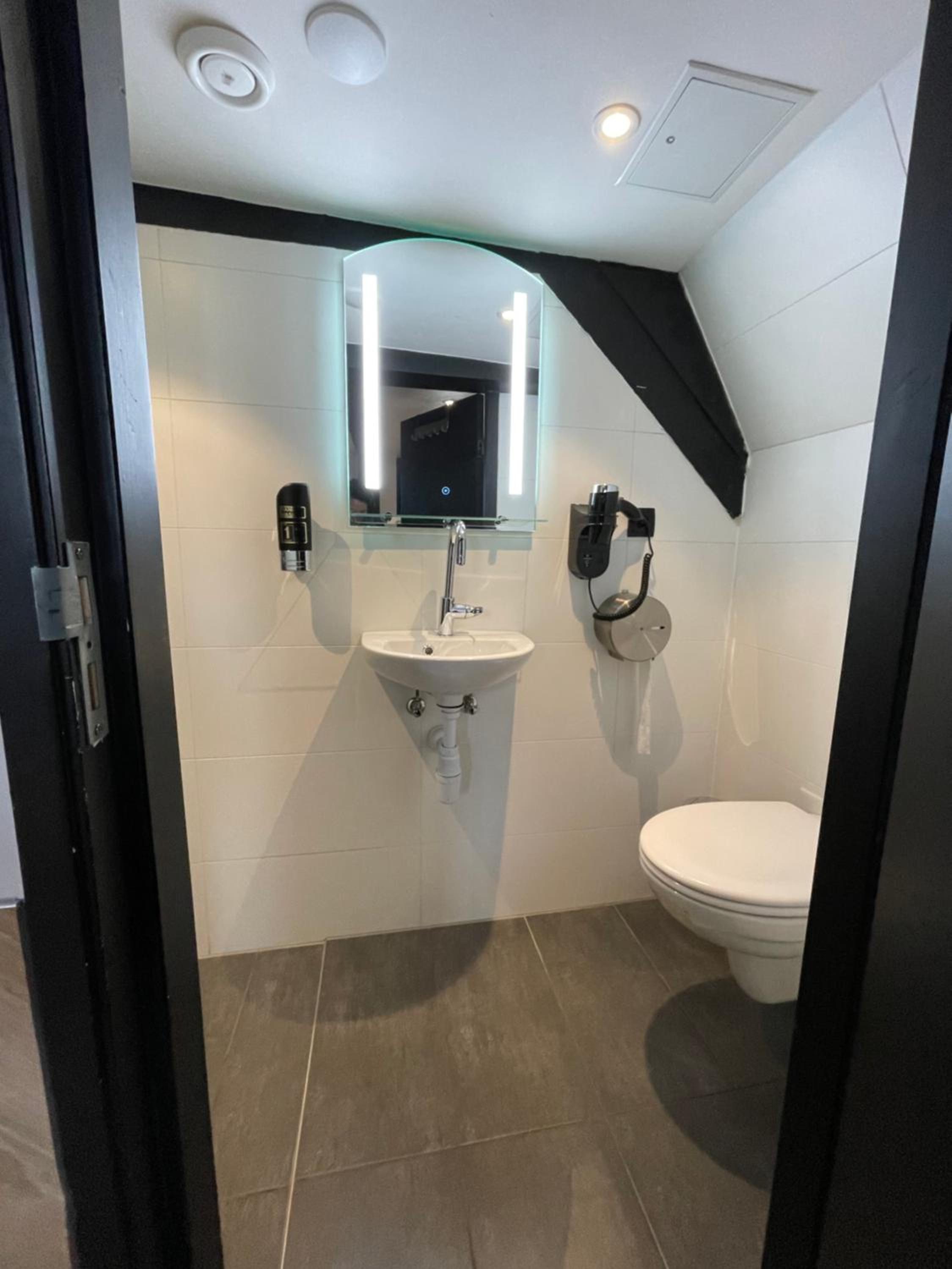 Heart of Amsterdam Hostel