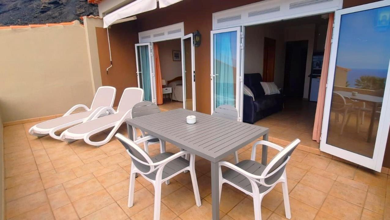 La Muralla Apartamentos