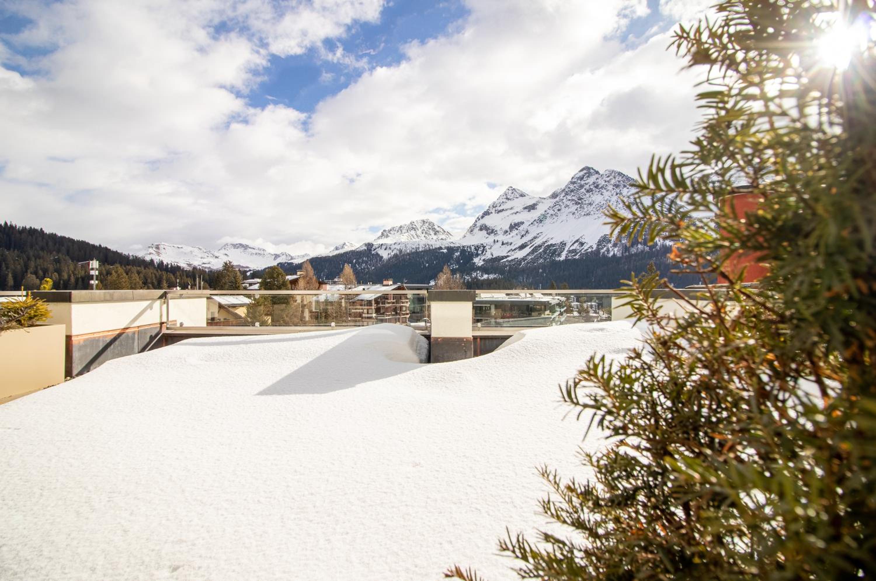 Galerie Obersee 3E - Top Lage- Zentrum Arosa - by Arosa Stay