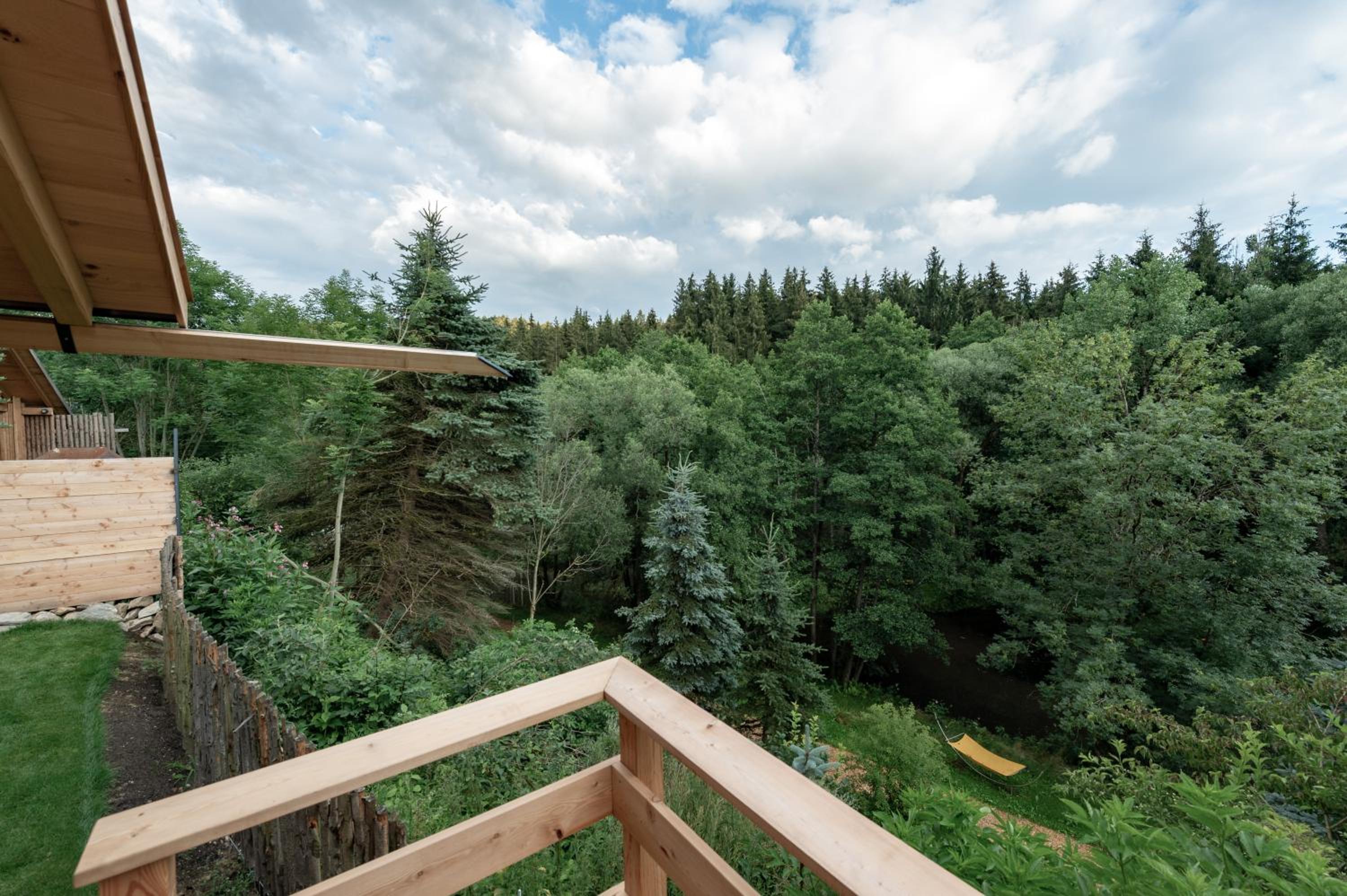 Forstgut - Premium Waldchalets und Lodge Suiten
