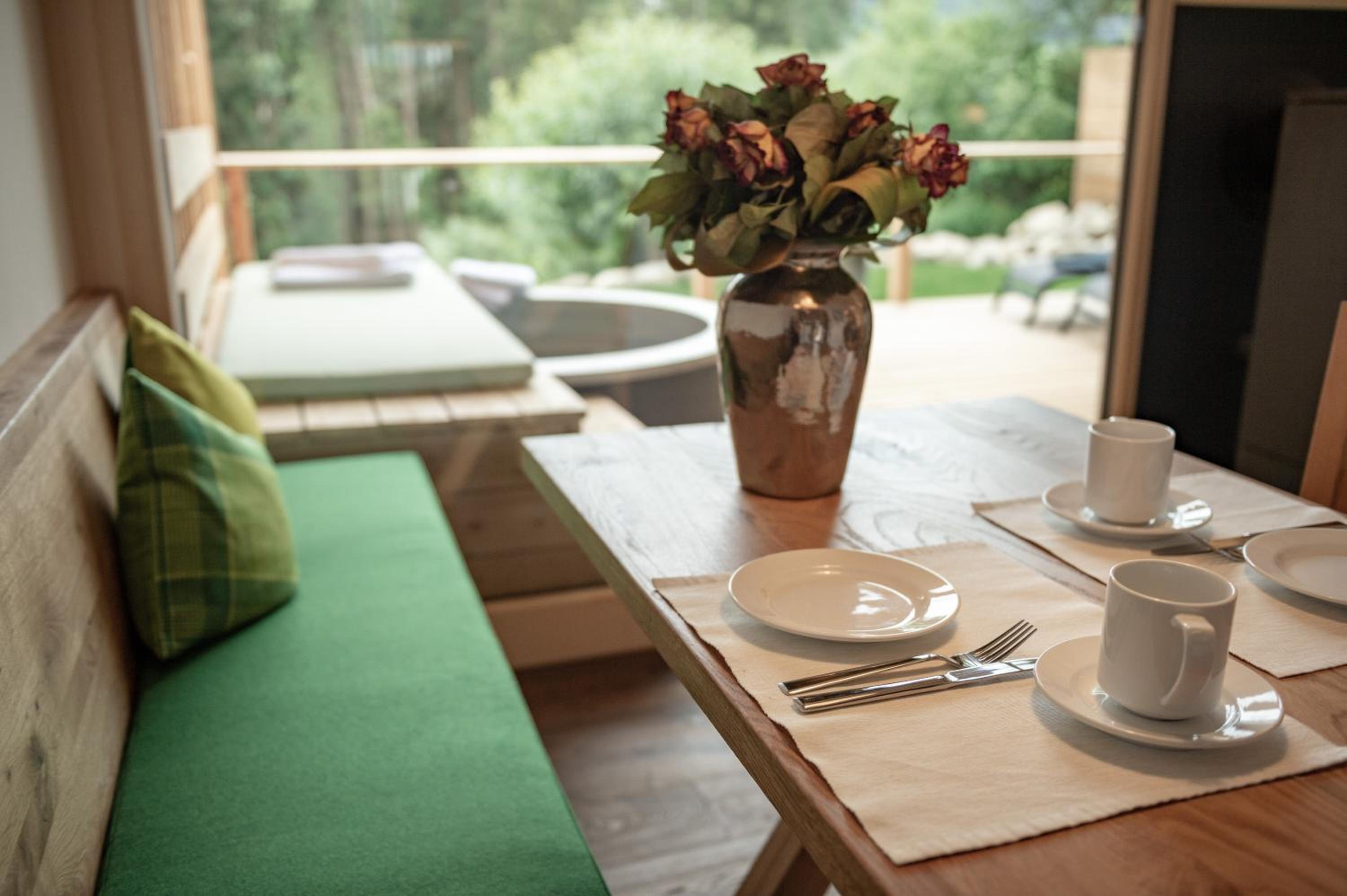 Forstgut - Premium Waldchalets und Lodge Suiten