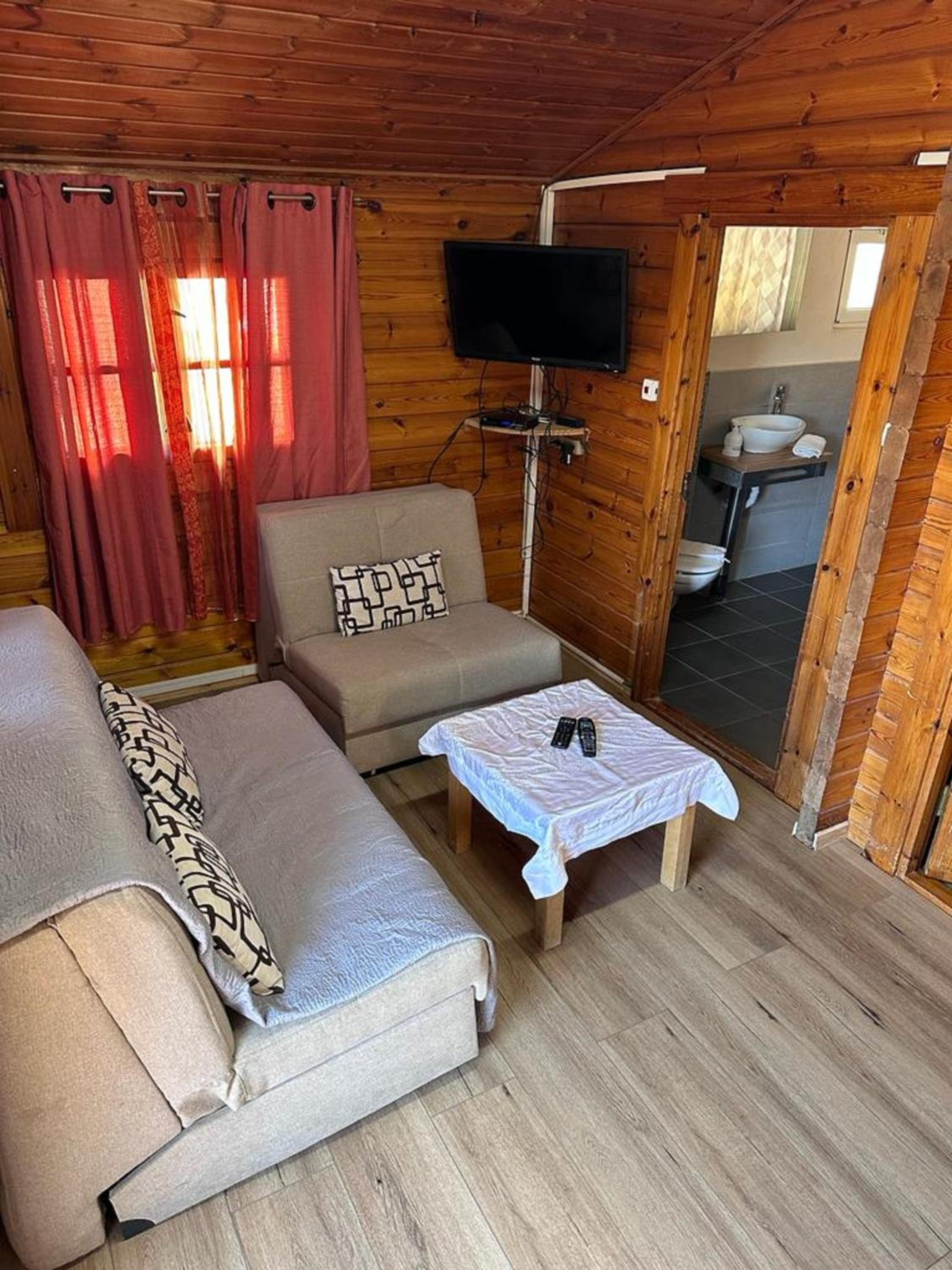 Arbel Holiday Homes