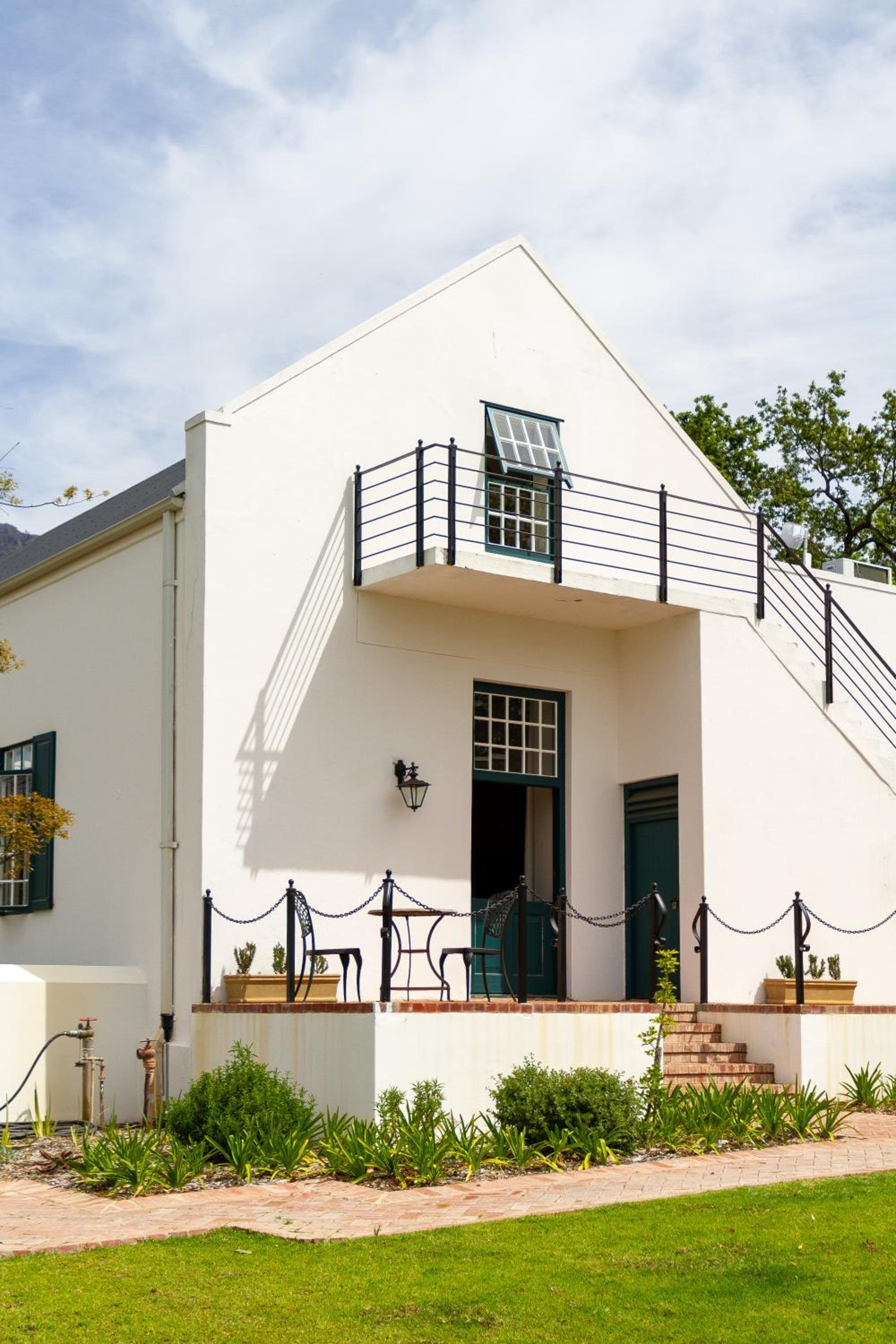 Plaisir Estate Accommodation