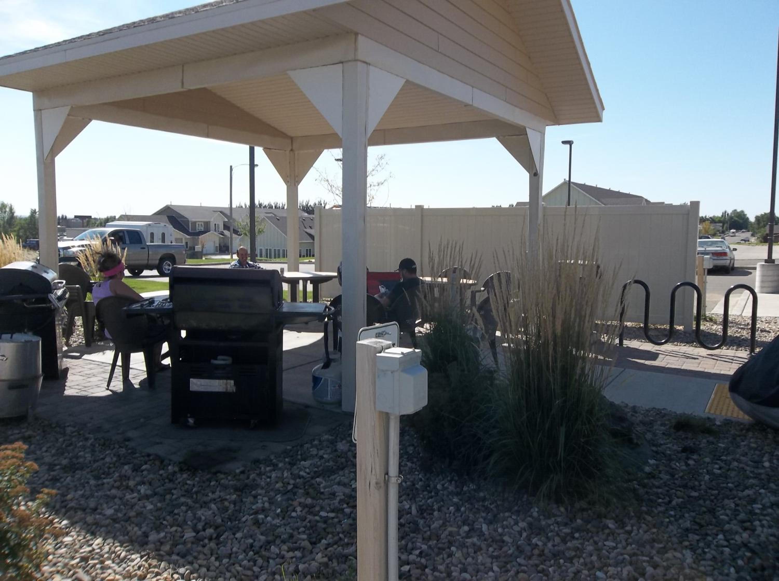 Dickinson Vacations - My Place Hotel-Dickinson, ND - Property Image 4