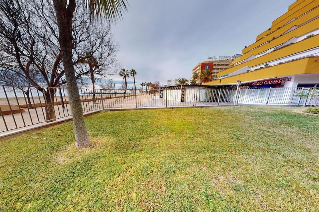 Appartement 60 M2, piscine première ligne de mer