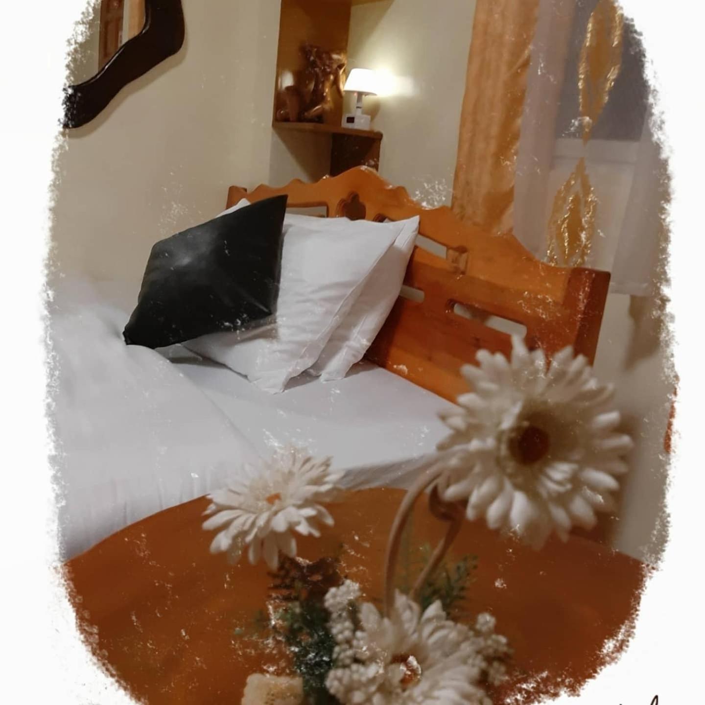 Binalonan Transient/GUESTHOUSE (PENSION GLAYDIE)