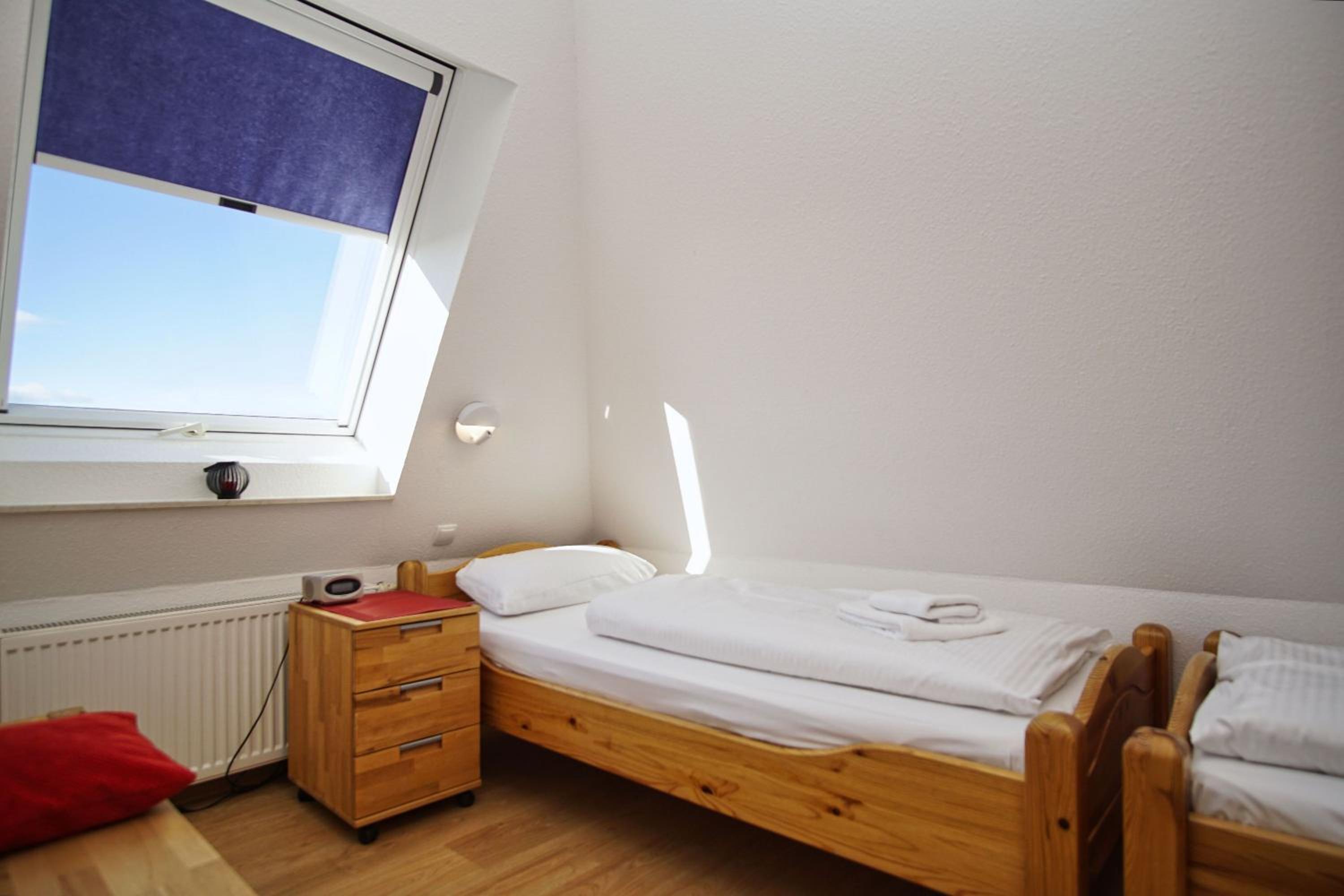 hafennahe Maisonette-Wohnung mit Meerblick, Balkon - Hafenhäuser Breege FeWo 03