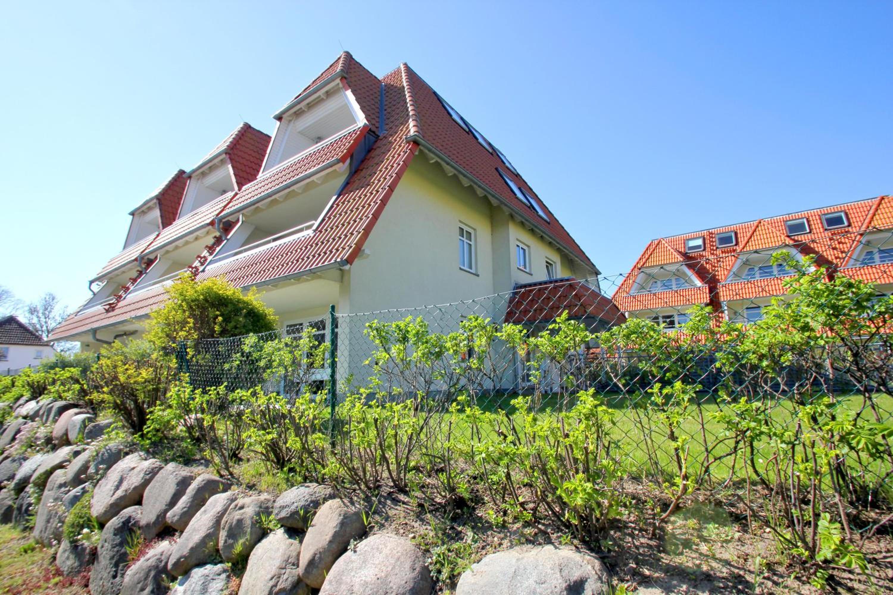 hafennahe Maisonette-Wohnung mit Meerblick, Balkon - Hafenhäuser Breege FeWo 03