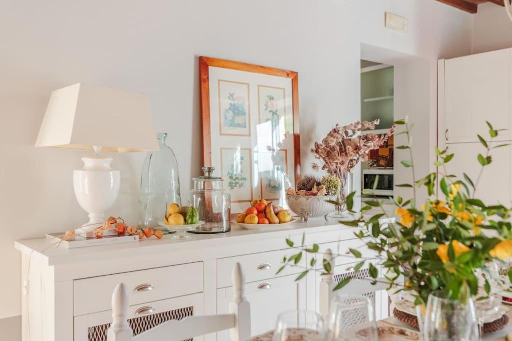 Villa Veranda, a Romantic Farmhouse with Pool