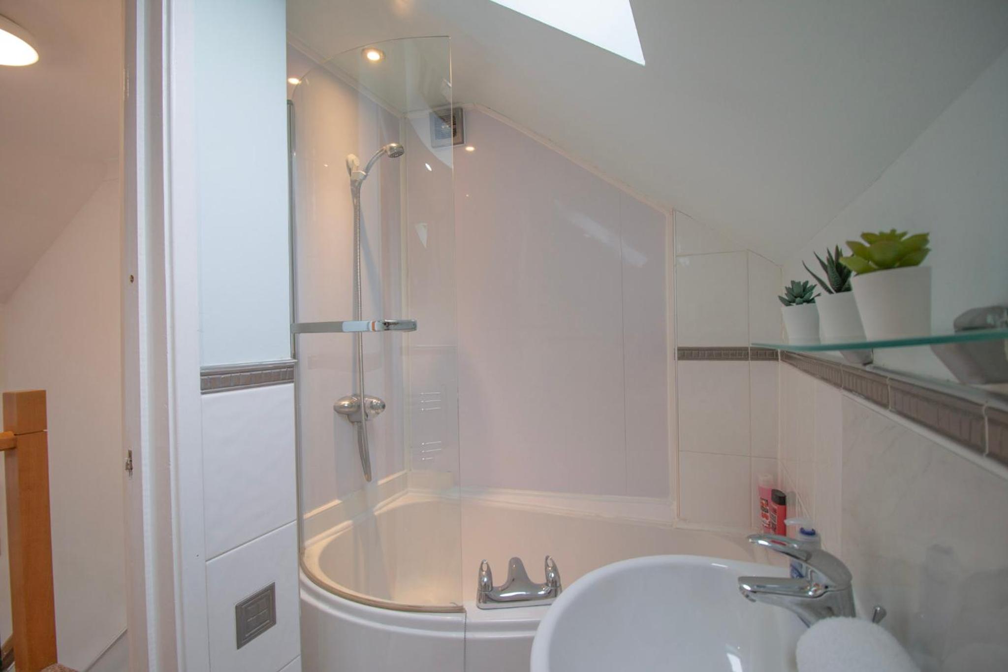 Sealock Mews by Property Promise view 5