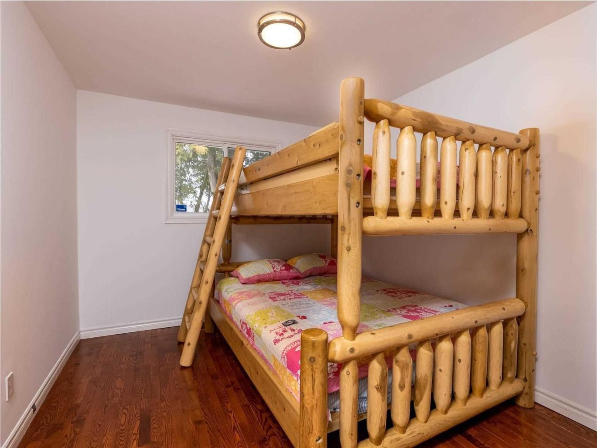 Cozy Escape, Kawarthas Cottage With Sauna
