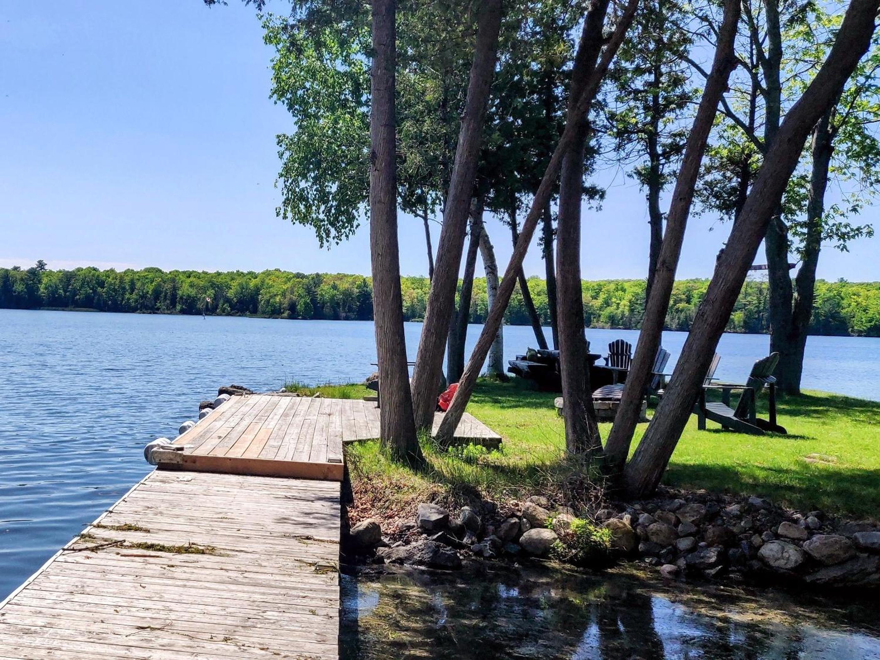 Cozy Escape, Kawarthas Cottage With Sauna