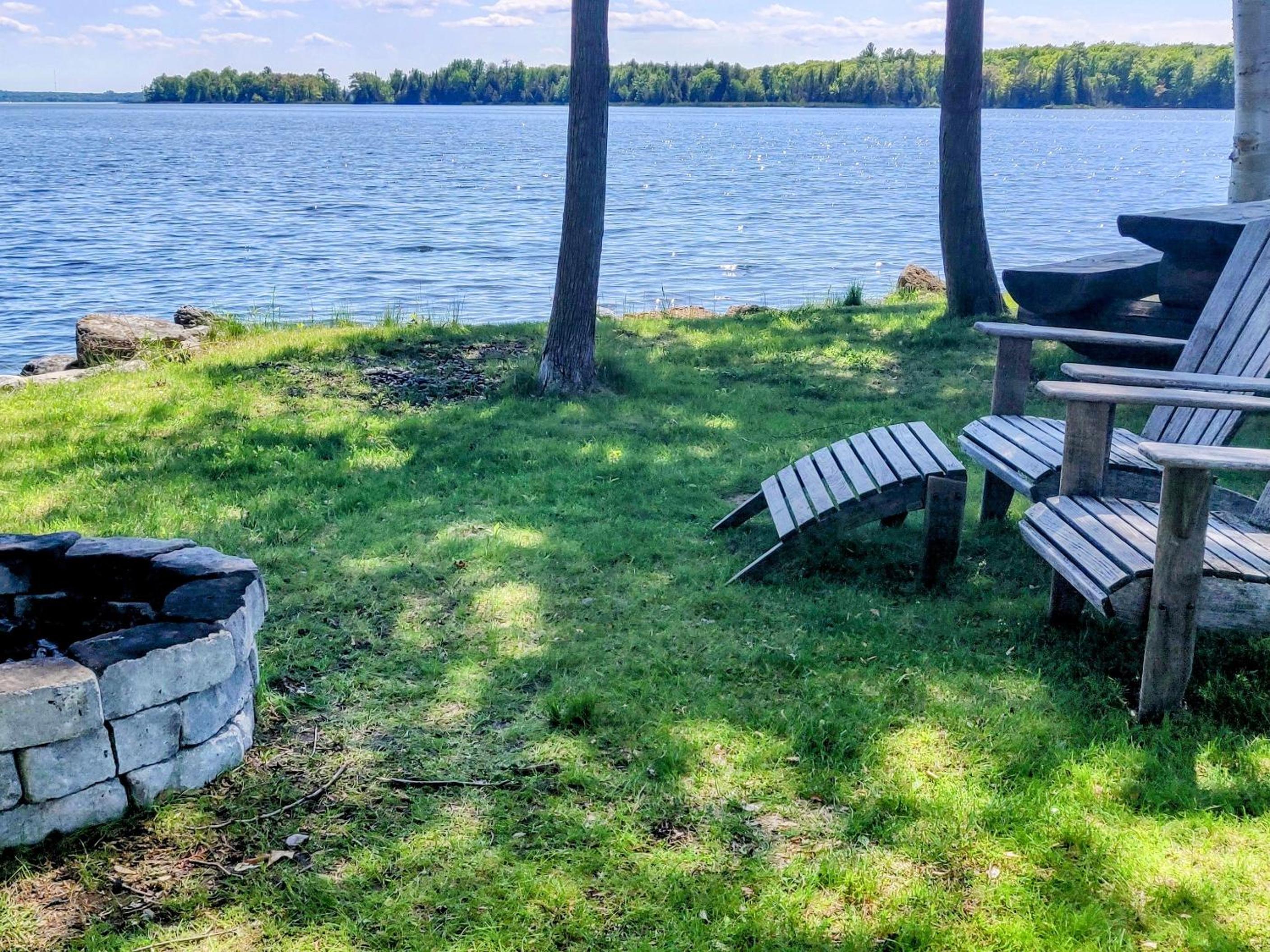 Cozy Escape, Kawarthas Cottage With Sauna