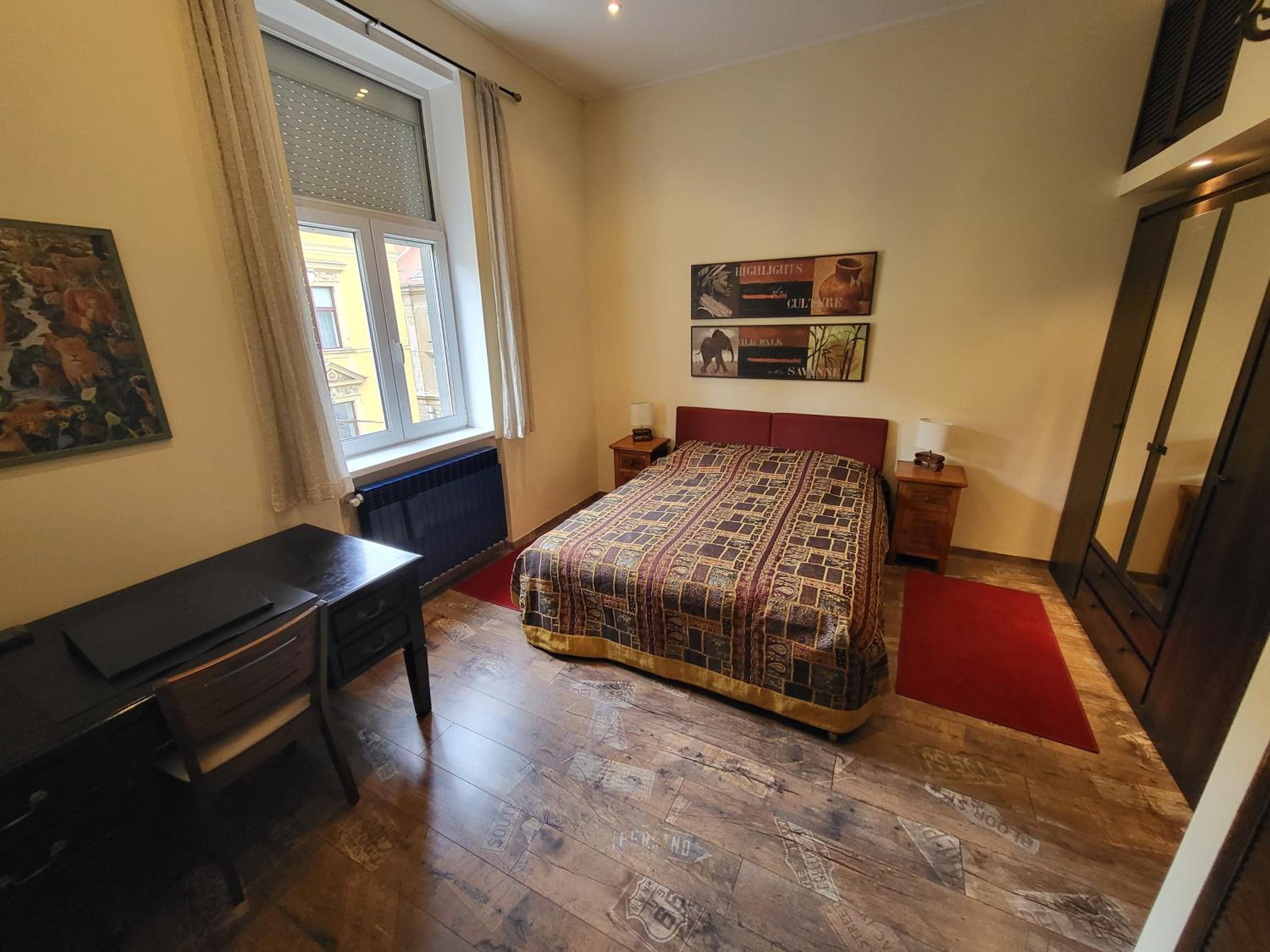 bedroom