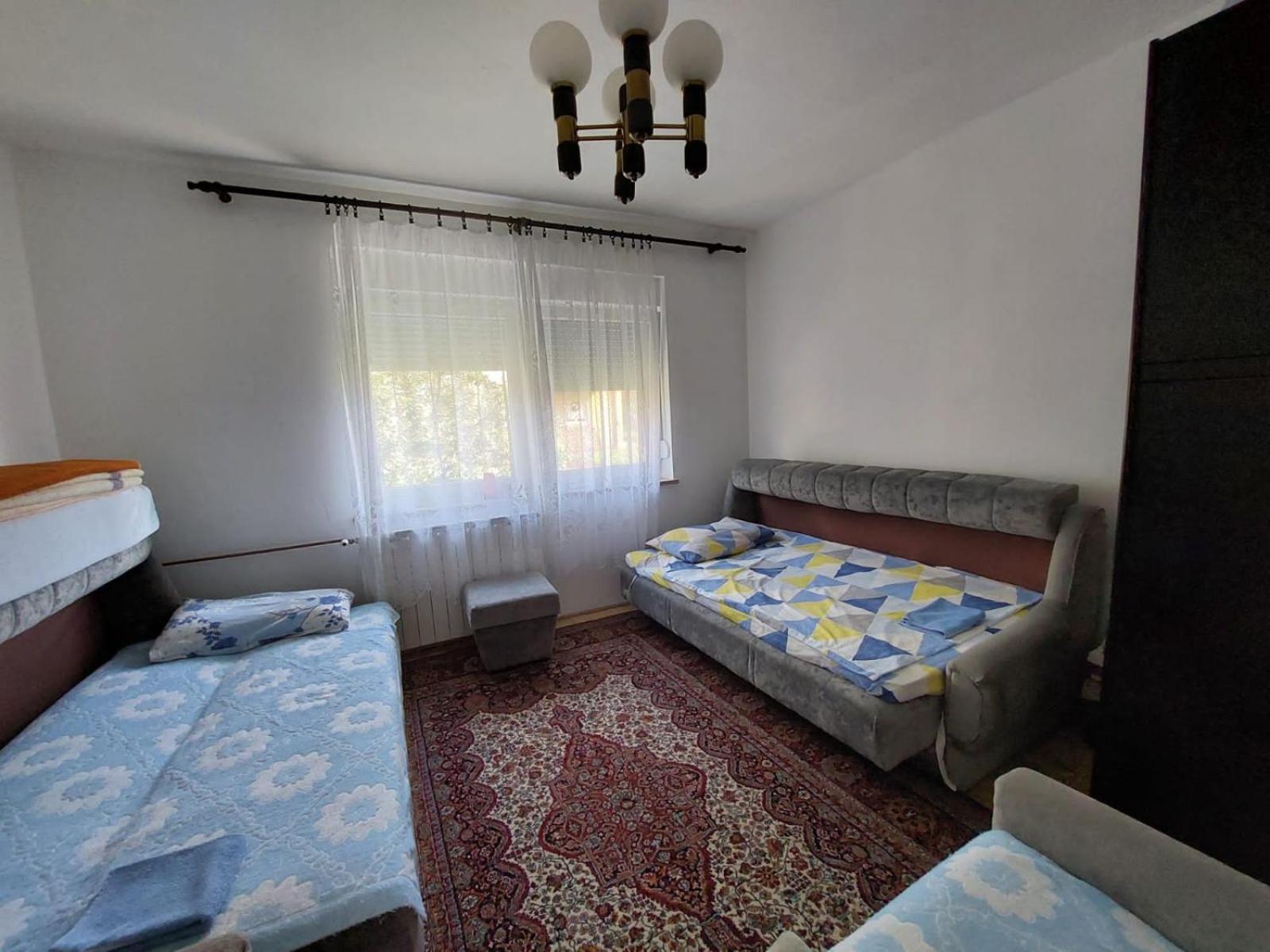 Sobe Zimmer Rooms