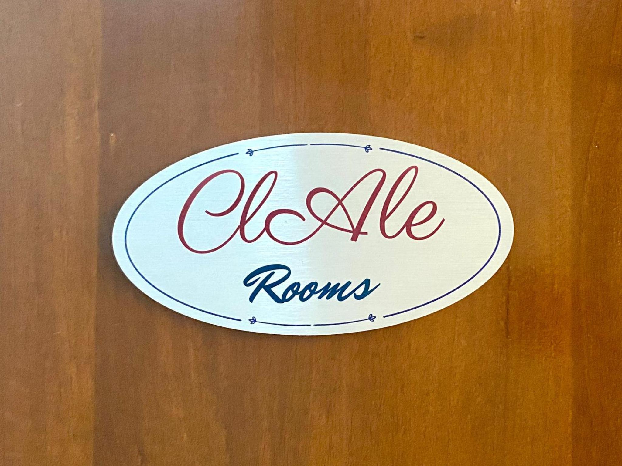 CLALE ROOMS