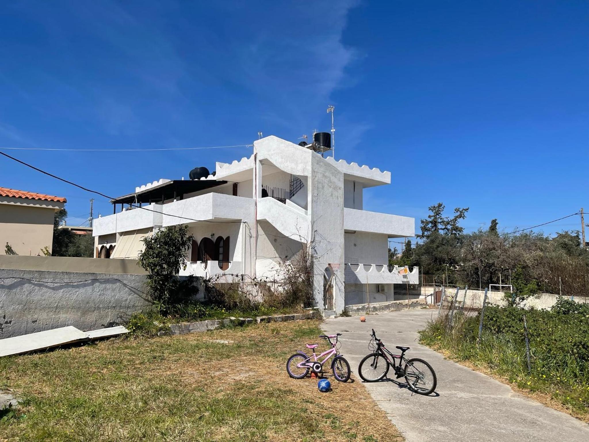 Fyrogenis Cozy Family Friendly House in Gournes view 2