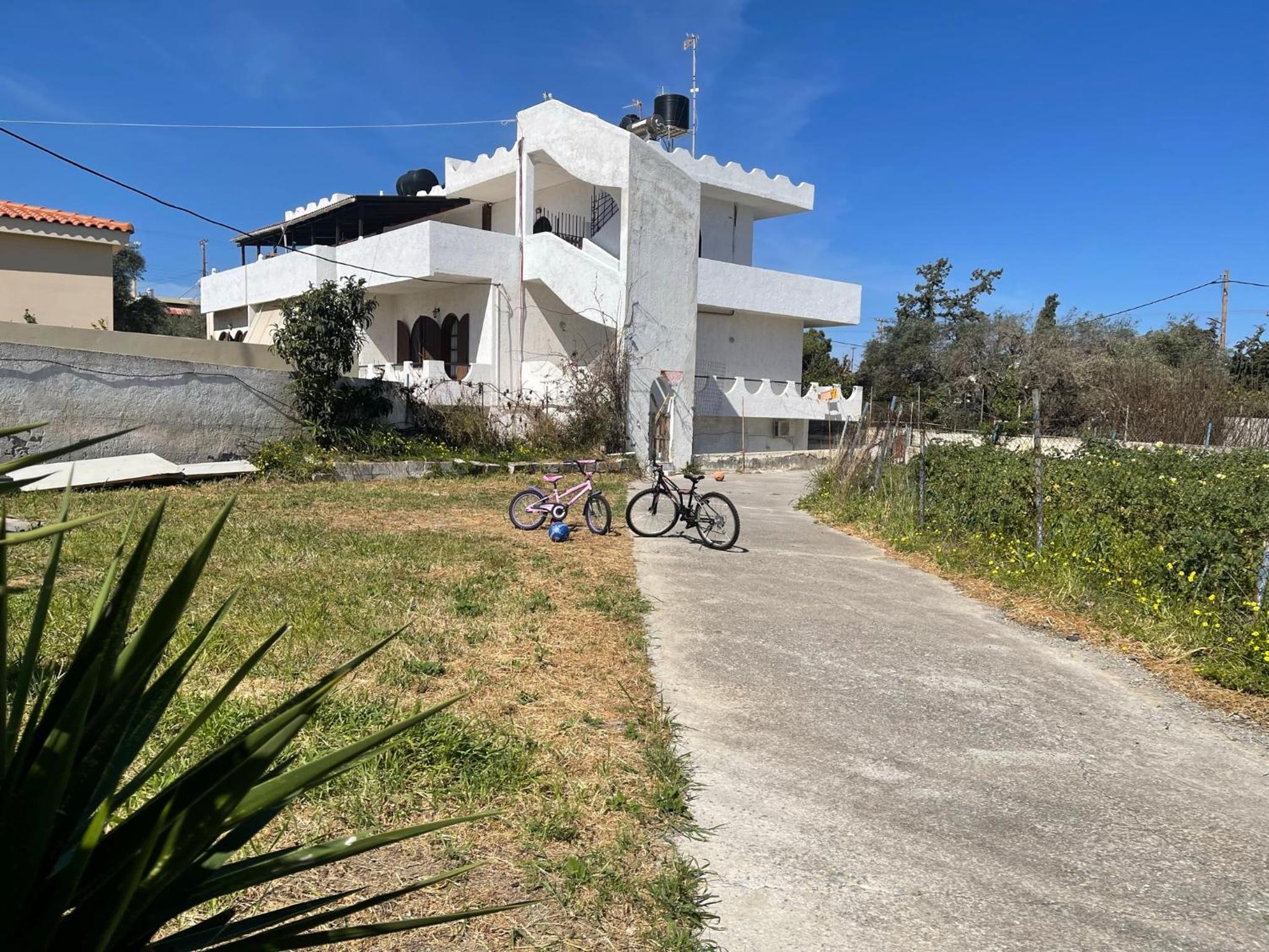 Fyrogenis Cozy Family Friendly House in Gournes view 3