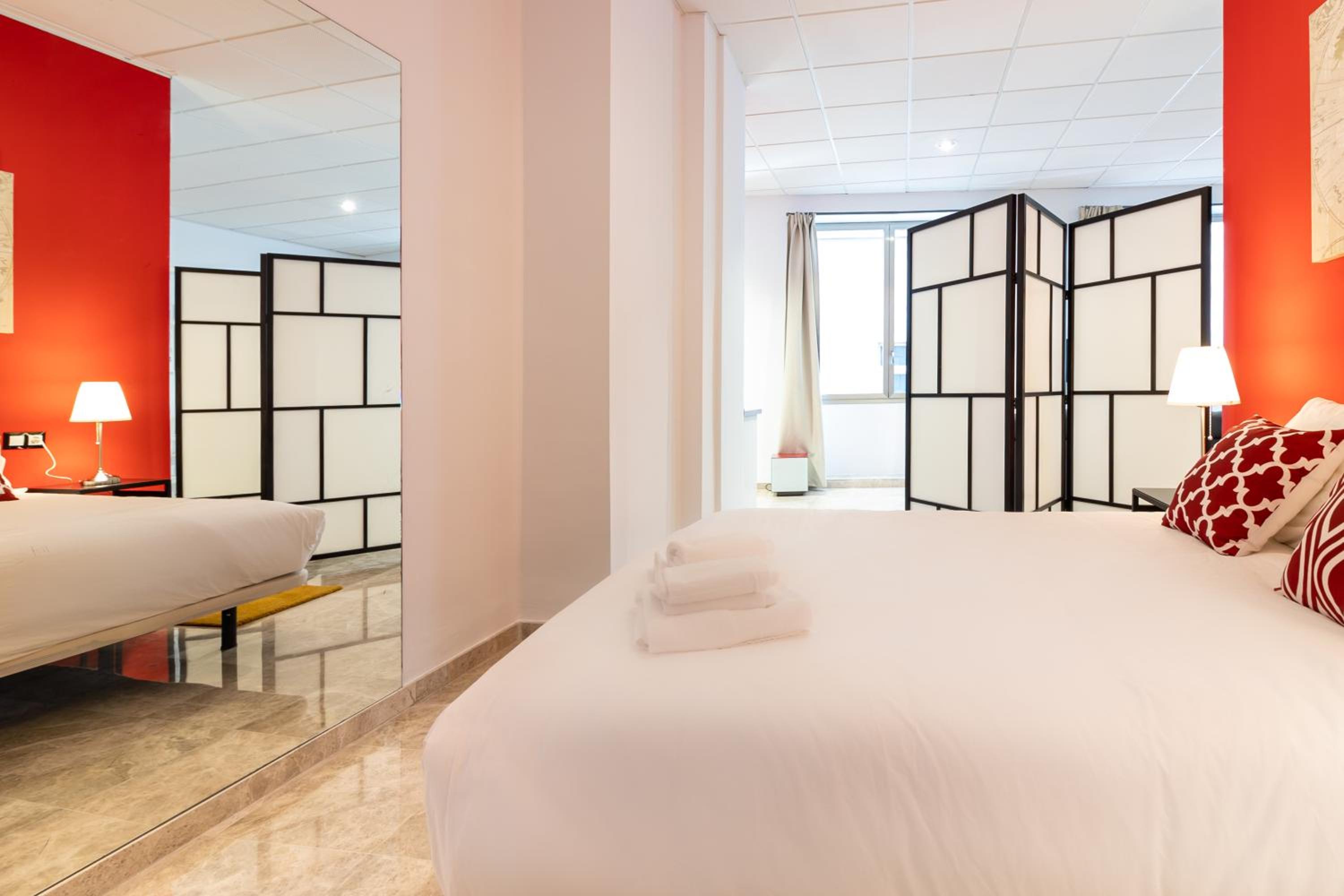 Sáenz Suites Gallery by Bossh! Apartments
