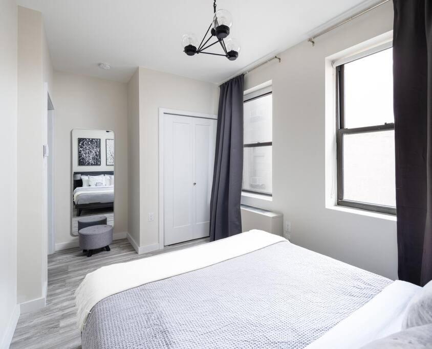 Modern Spacious Apartment in Chelsea