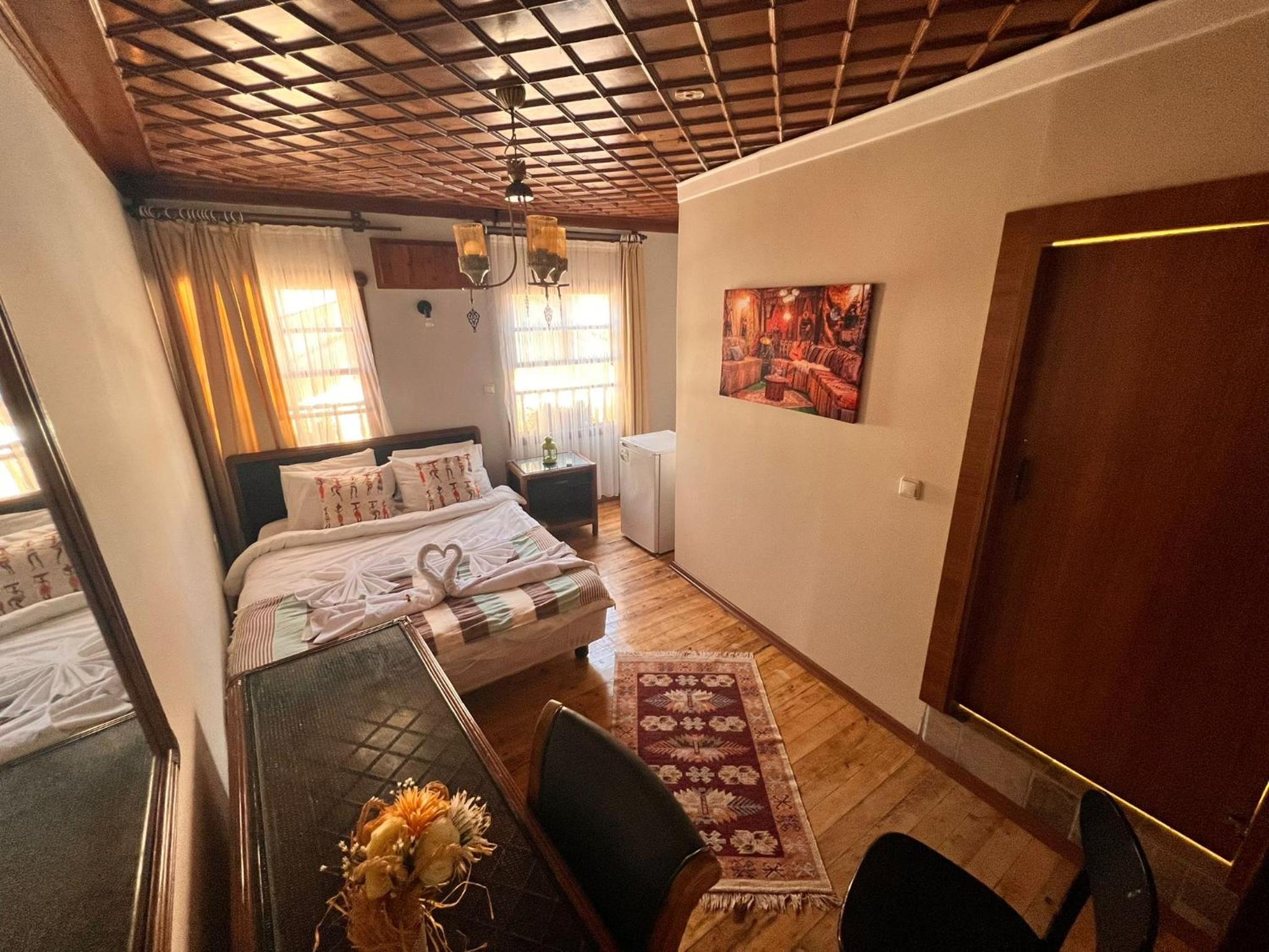 Sarı Konak