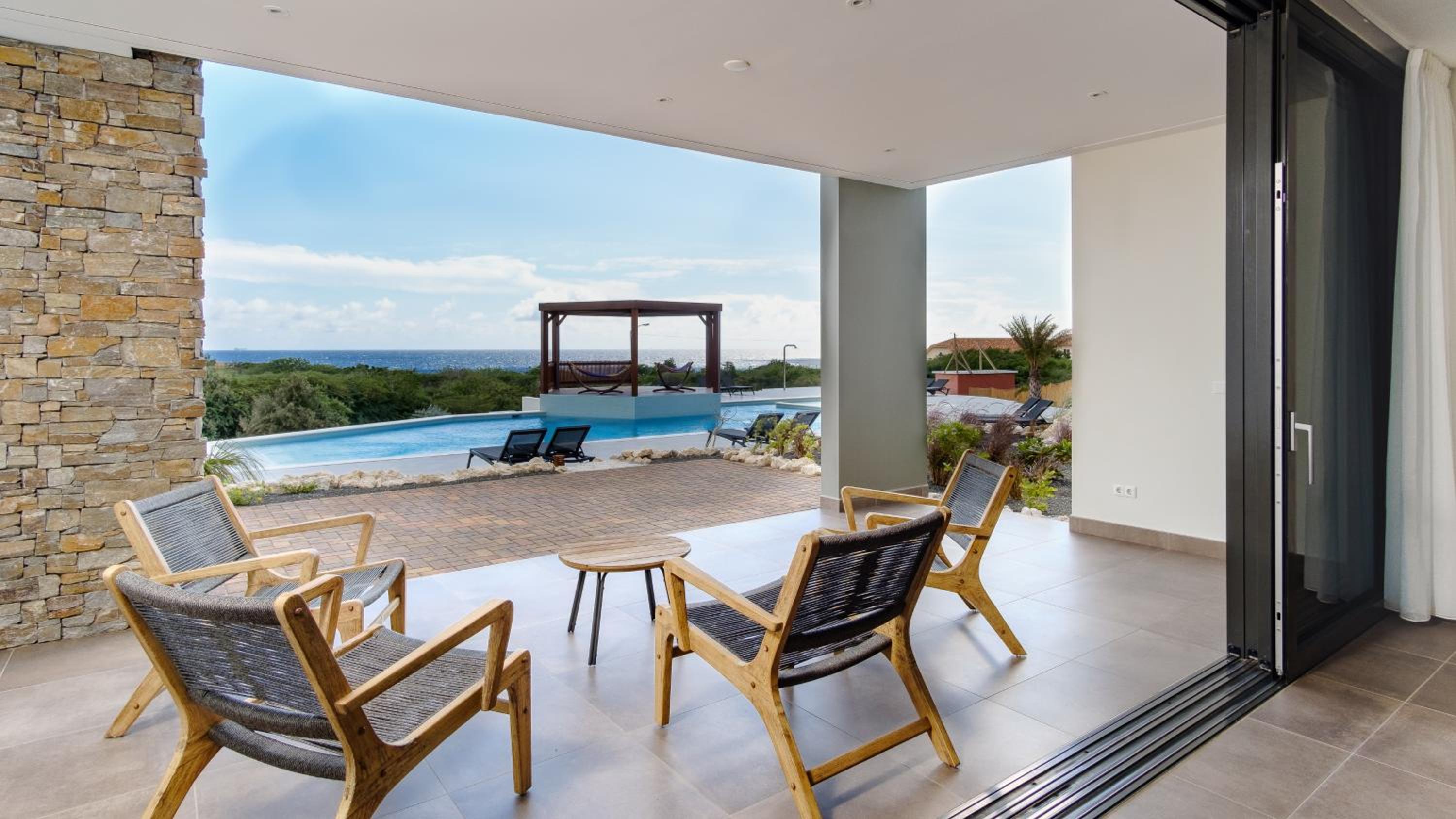 Coral Estate Ocean View Apartments