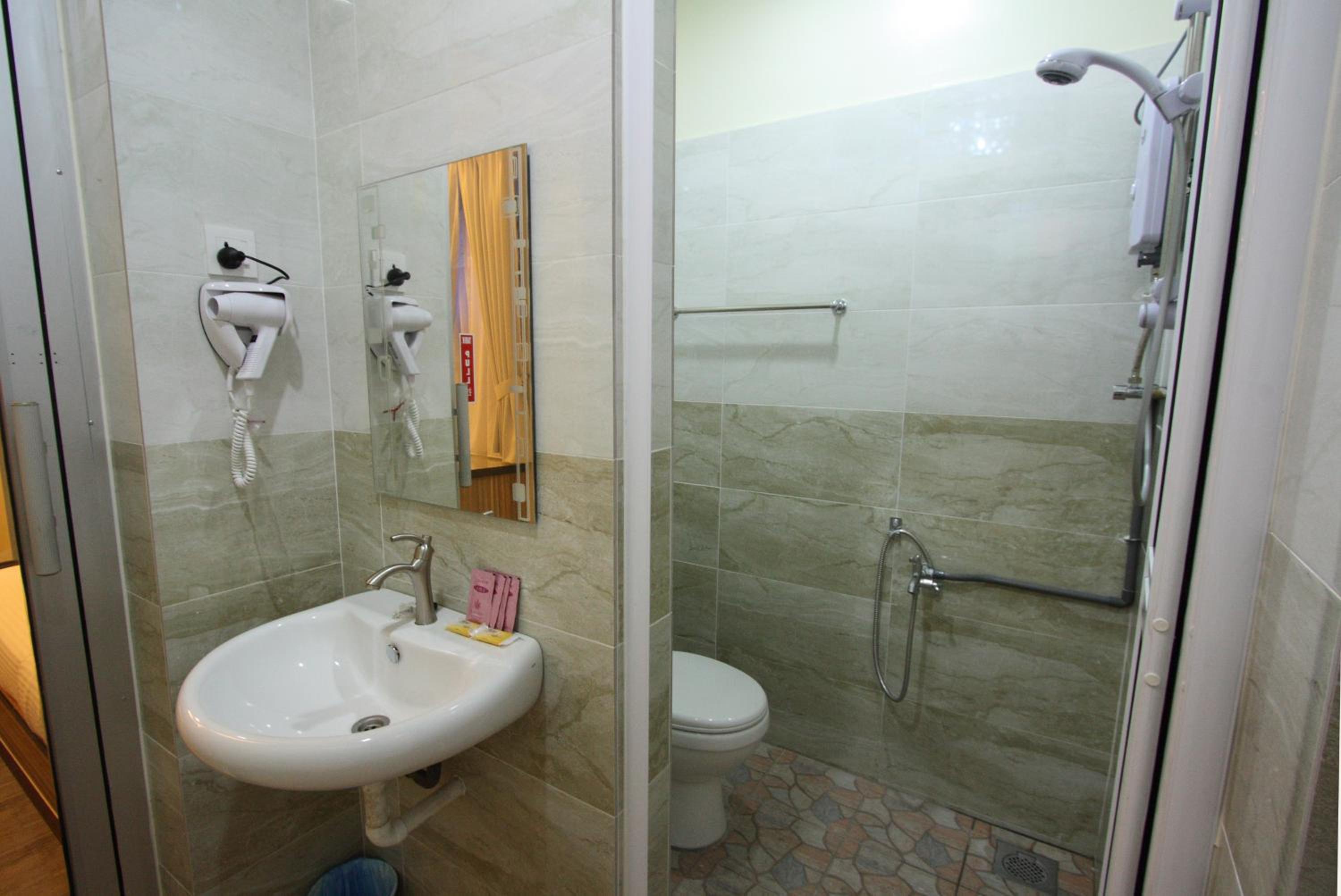 Shamrock Guest House II