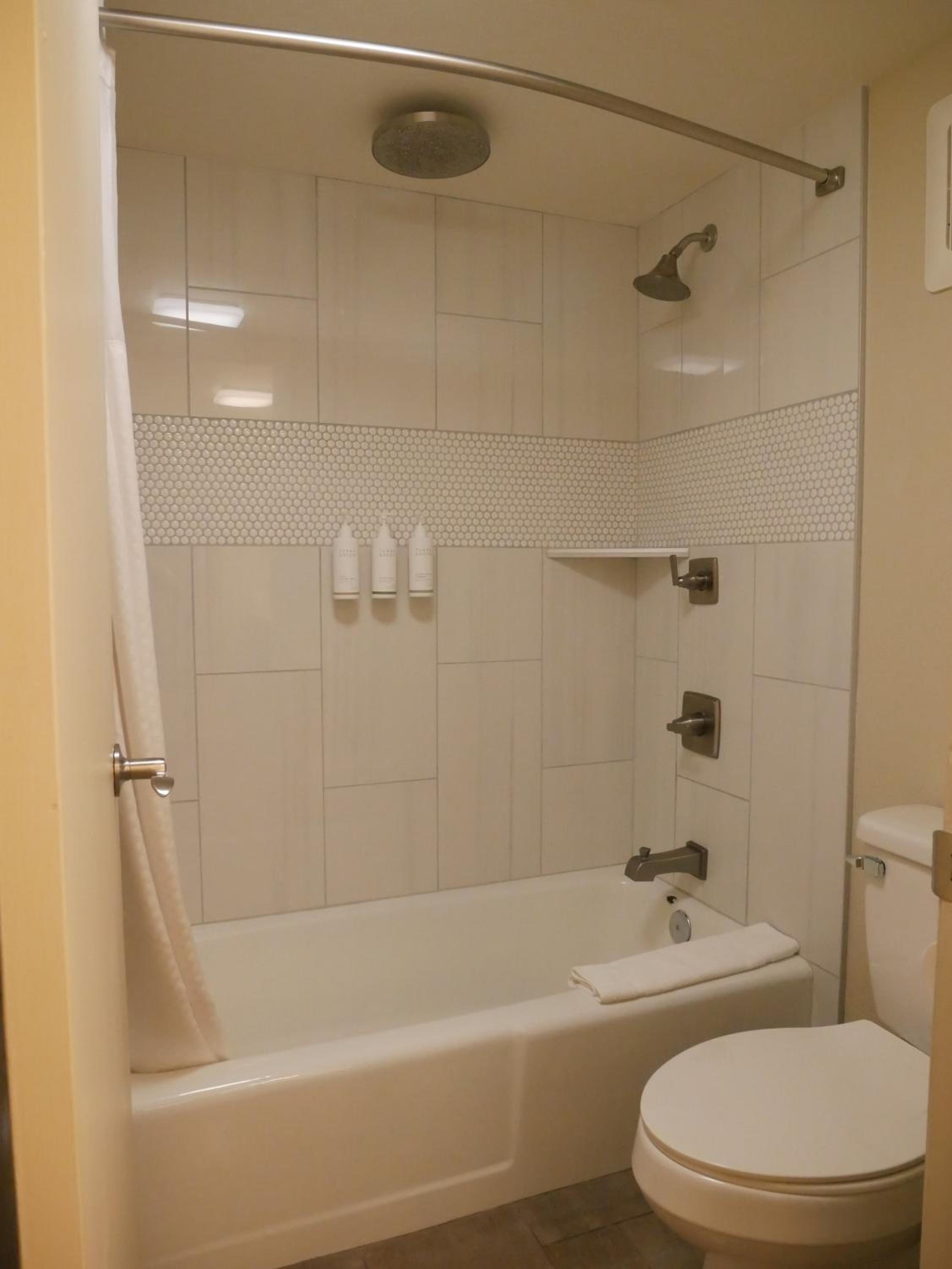 Prescott Vacations - Days Inn by Wyndham Prescott - Property Image 11