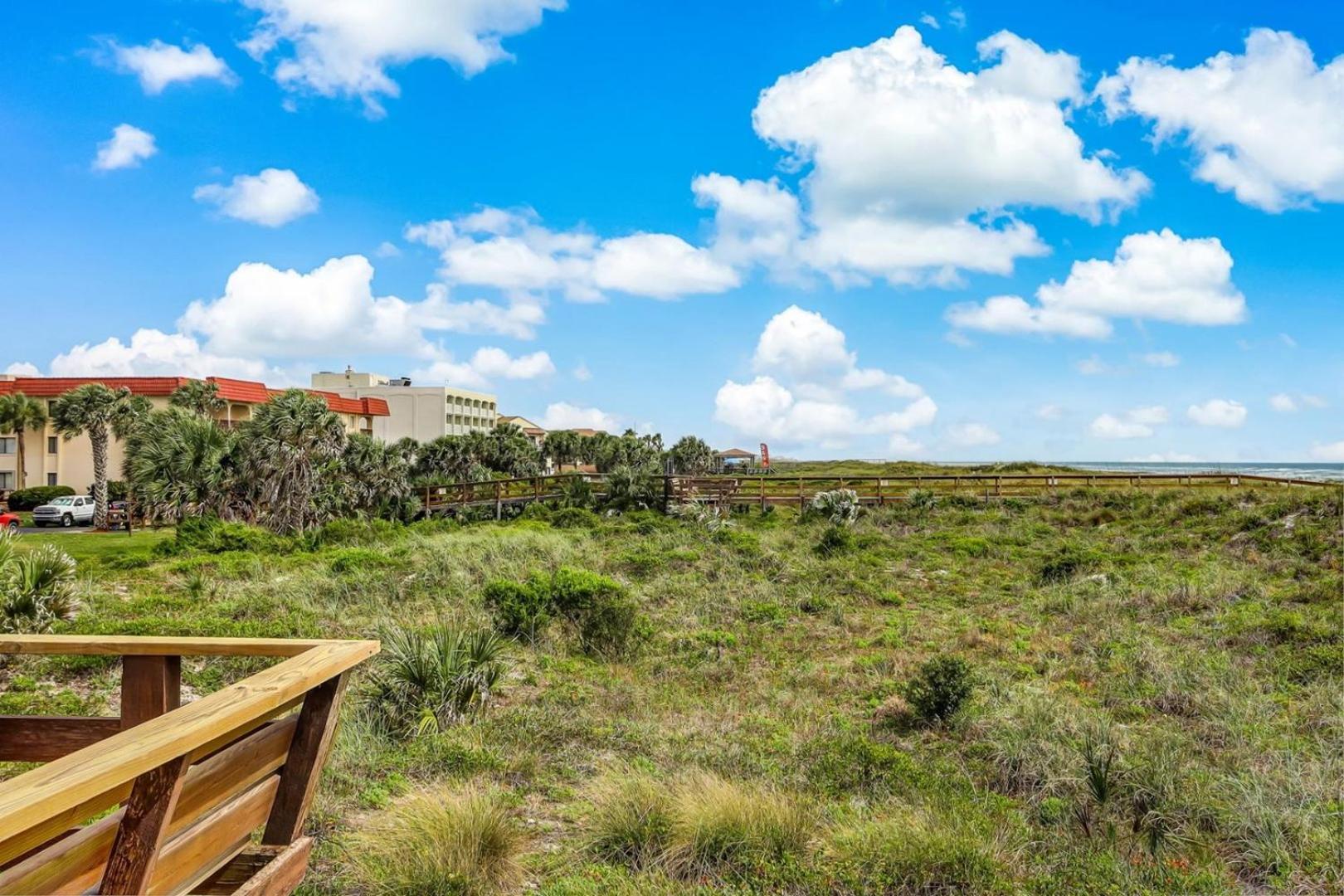 Unit 8216 - Ocean & Racquet Resort view 4