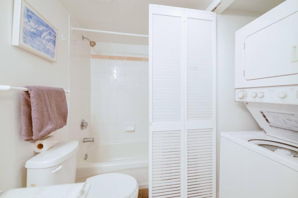 Awesome Condo at Brickell W Free Parking