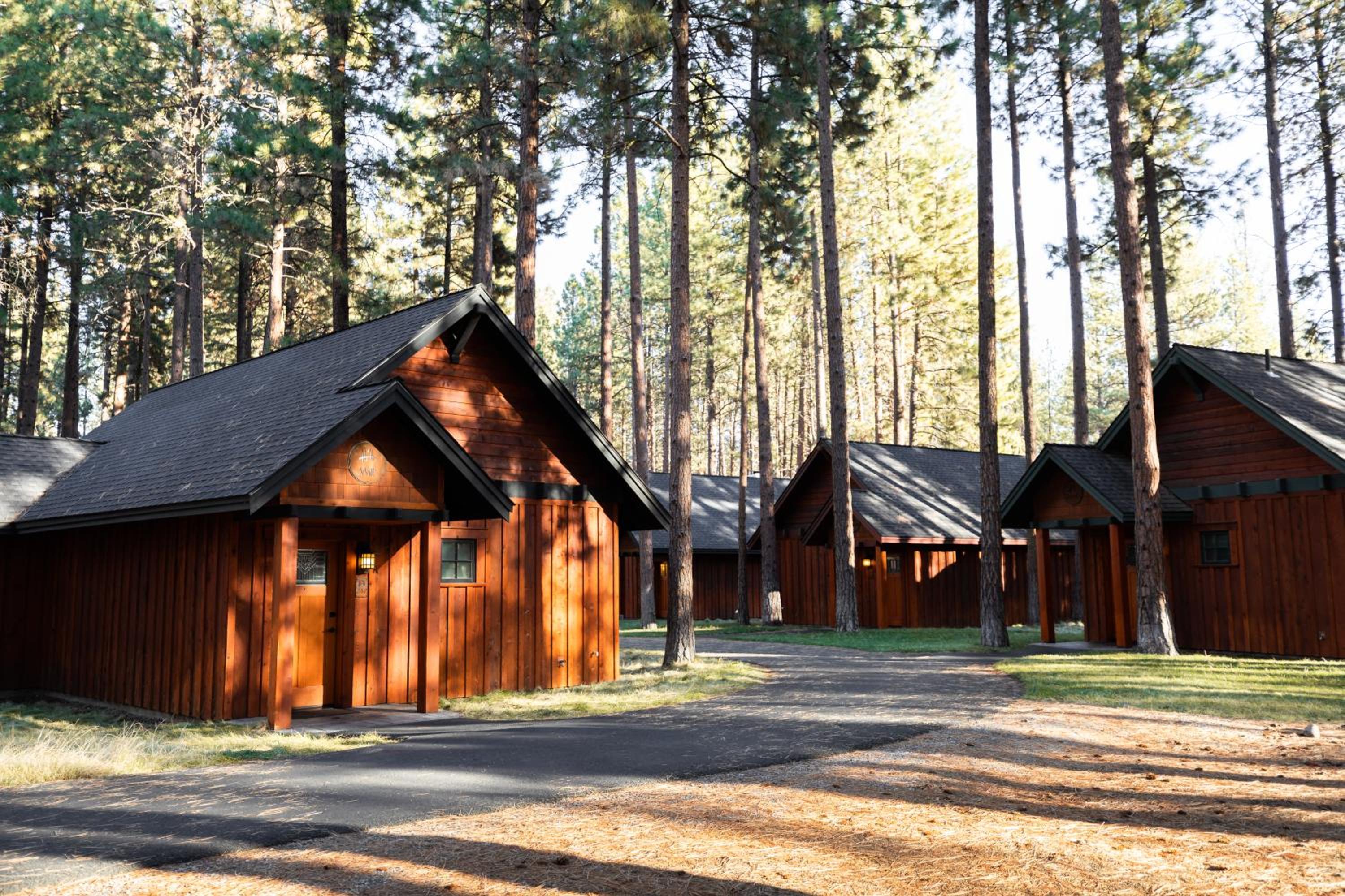 FivePine Lodge