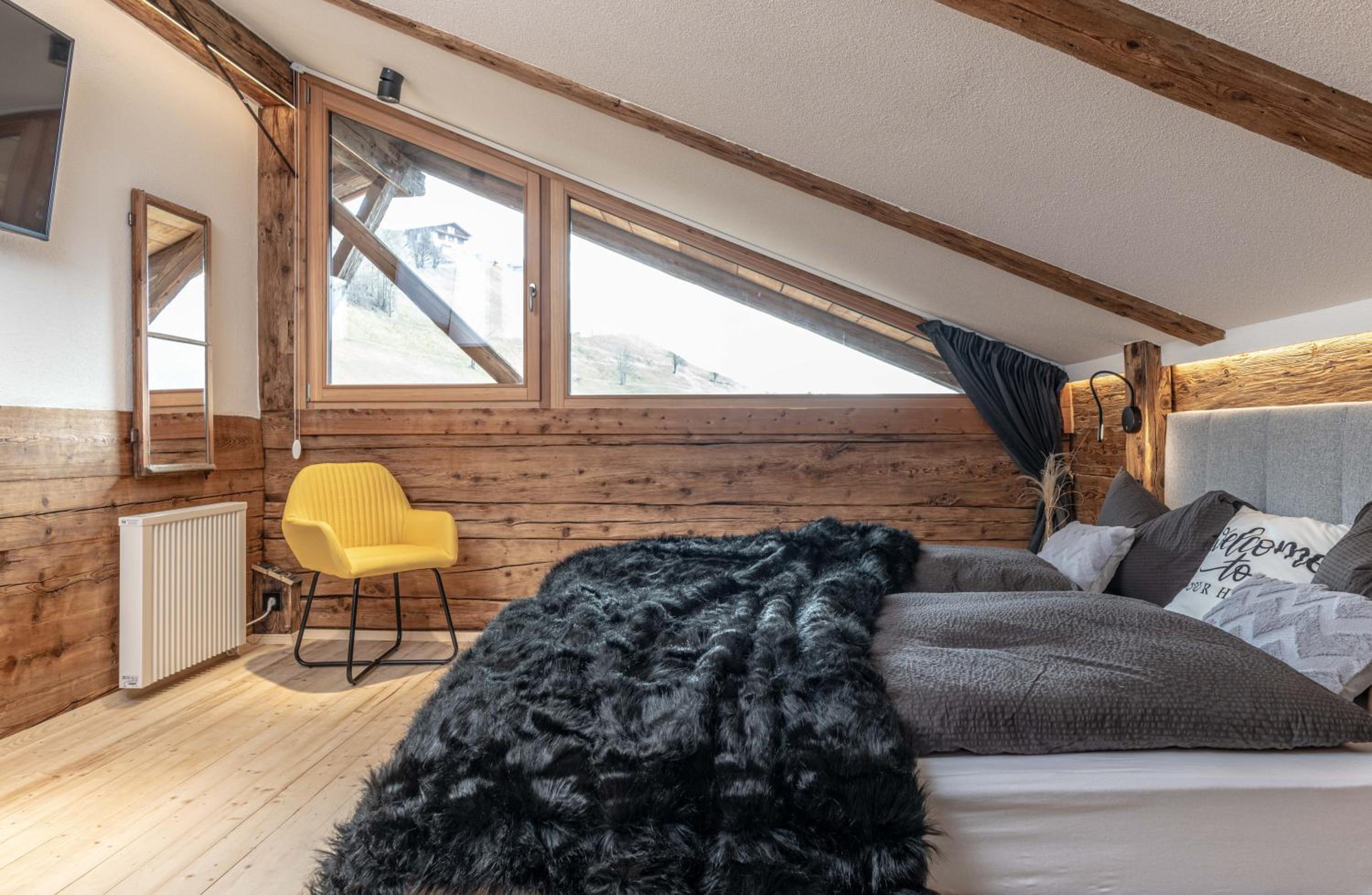 Chalet Laugenblick Alpine Luxury with Hot Tub and Sauna