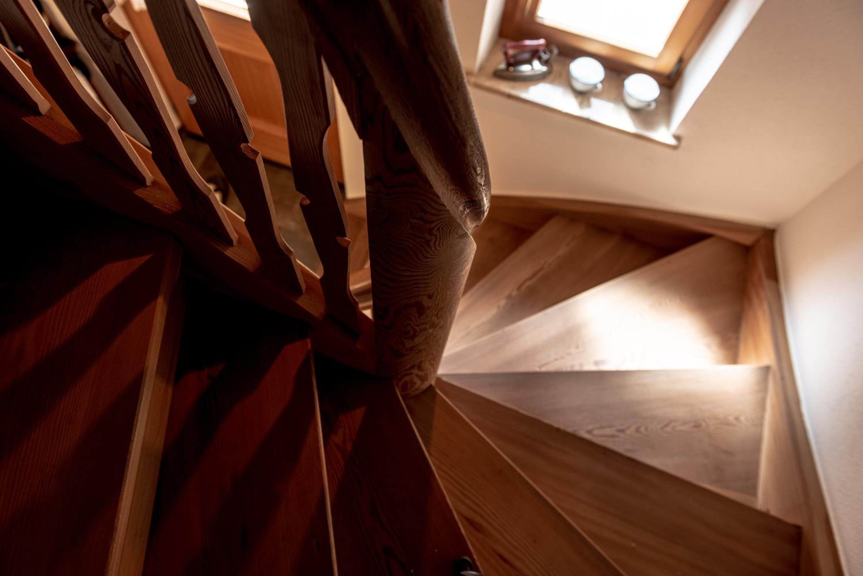 Chalet Laugenblick Alpine Luxury with Hot Tub and Sauna