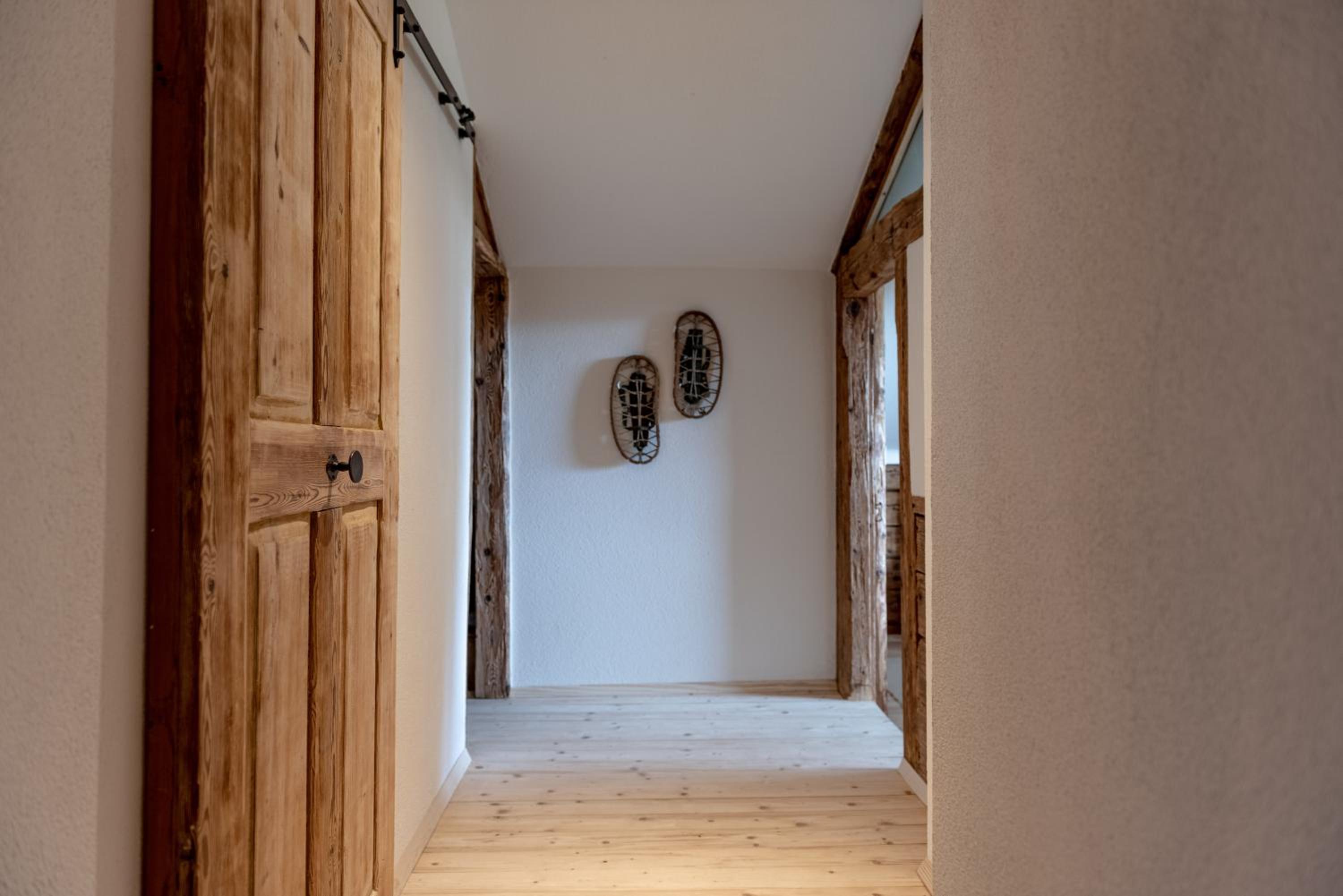 Chalet Laugenblick Alpine Luxury with Hot Tub and Sauna