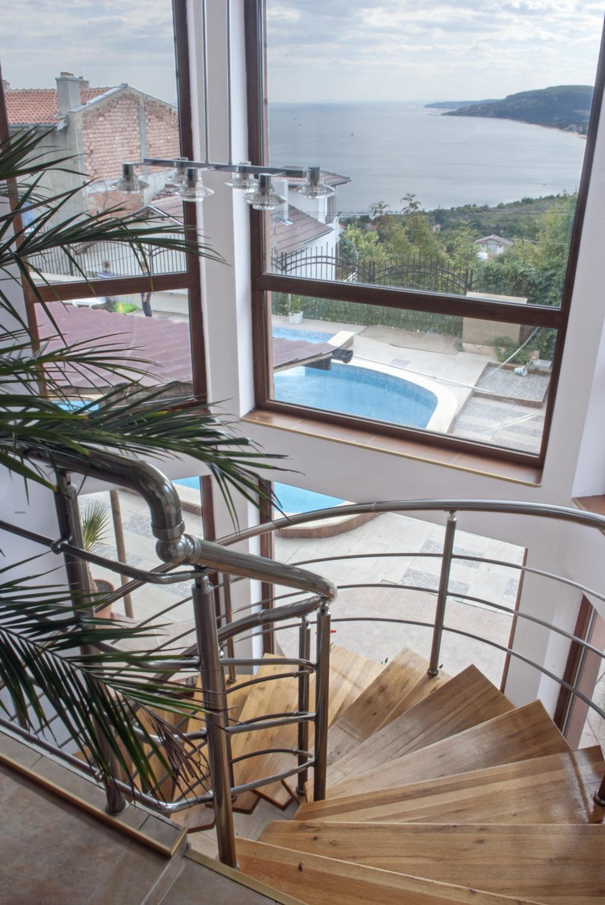 Villa Albena Bay View